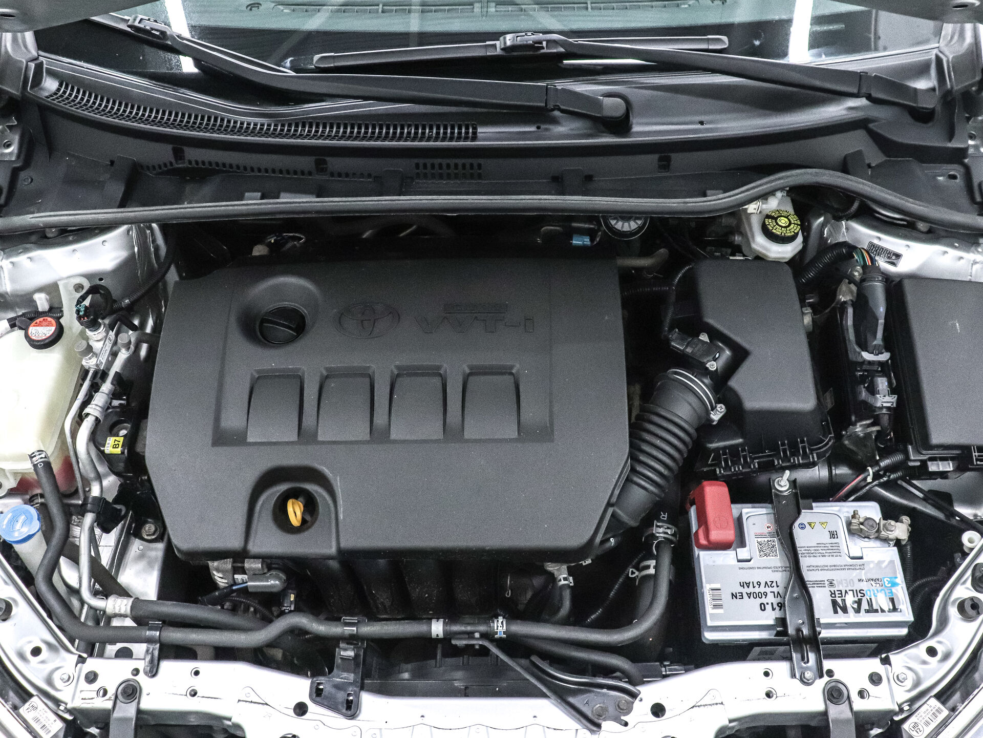 Toyota Corolla 2016 23