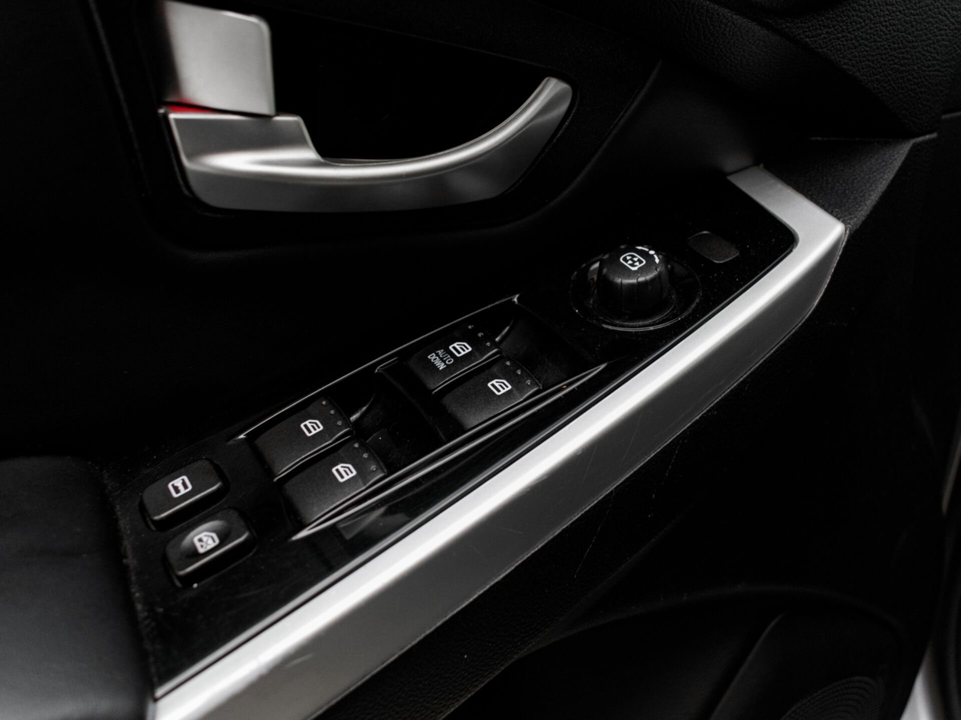 Купить SsangYong Actyon 2.0 AT (149 л.с.), 2014 в Екатеренбурге