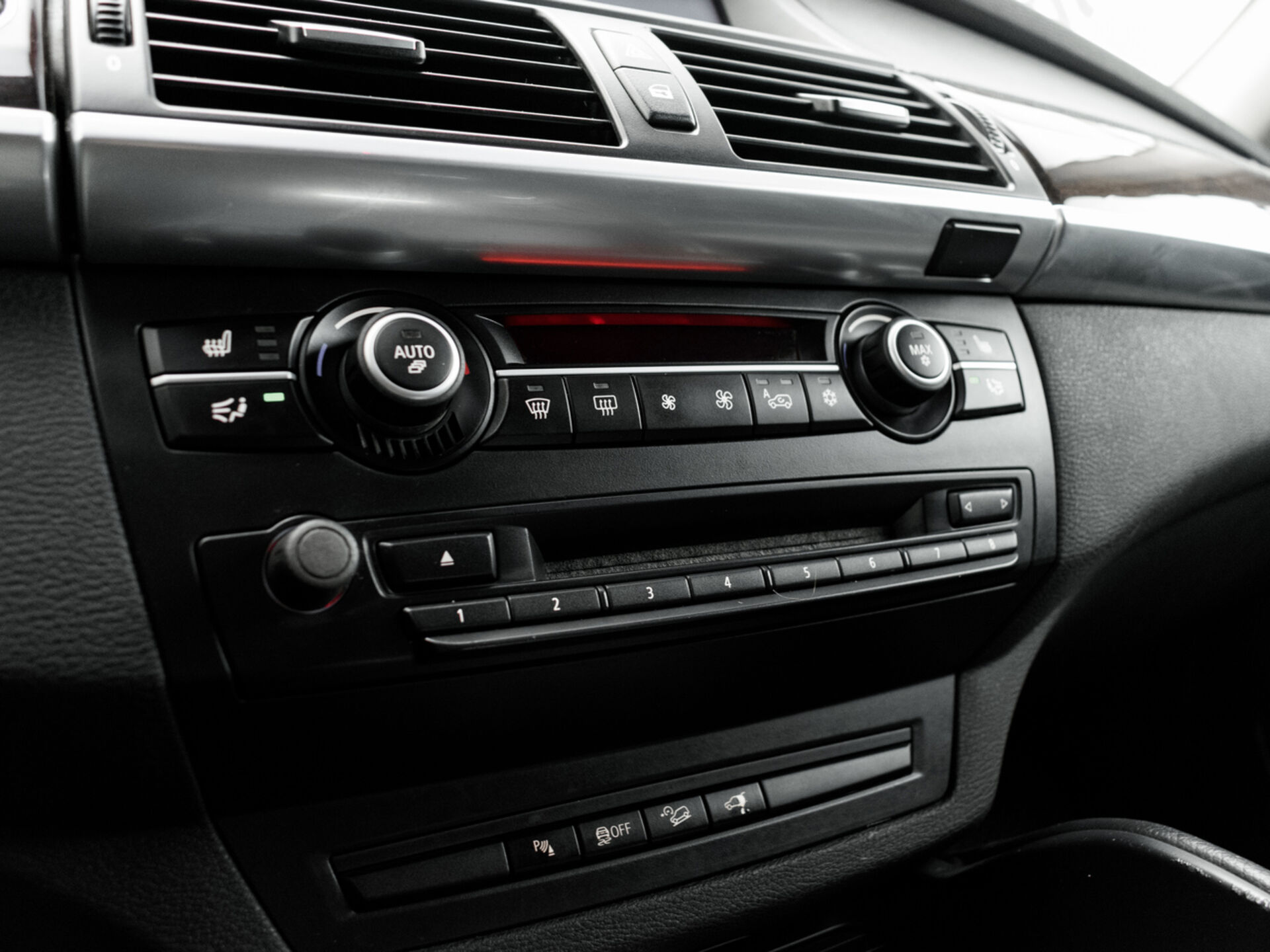 Купить BMW X6 30d 3.0d AT (245 л.с.) 4WD, 2010 в Екатеренбурге