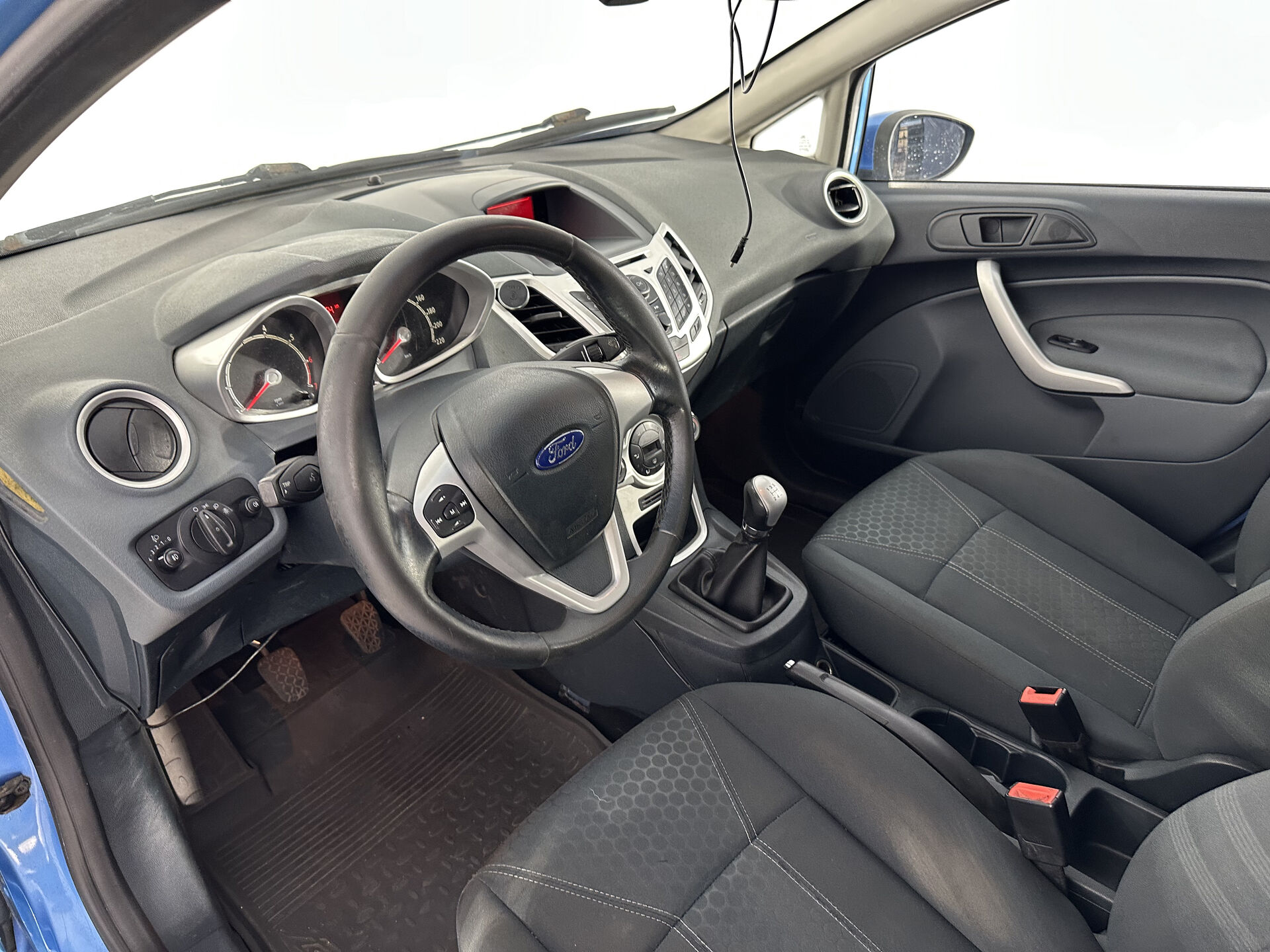Ford Fiesta Ambiente 2009 г.в., 242 353 км.