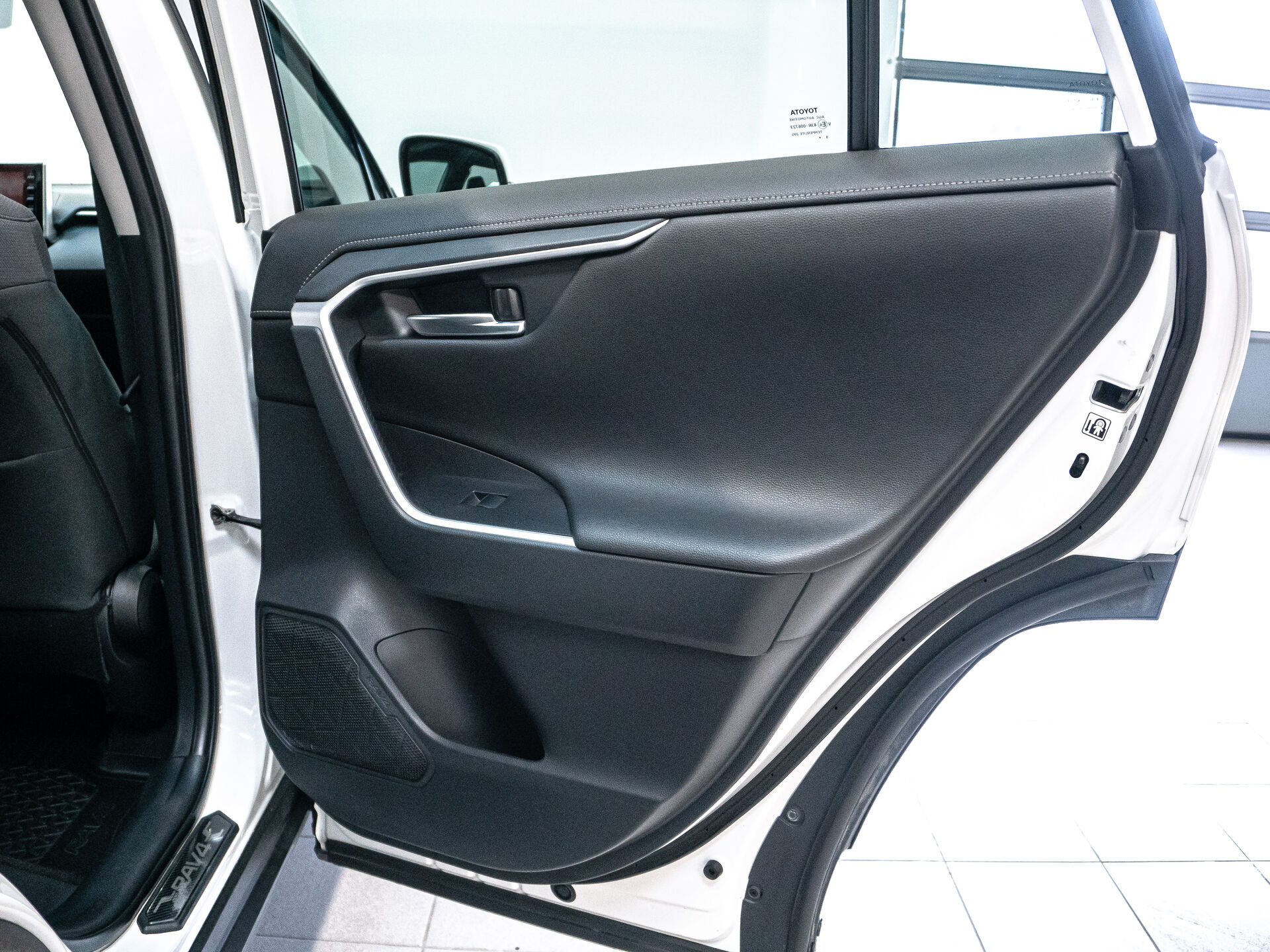 Toyota RAV4 2019 22
