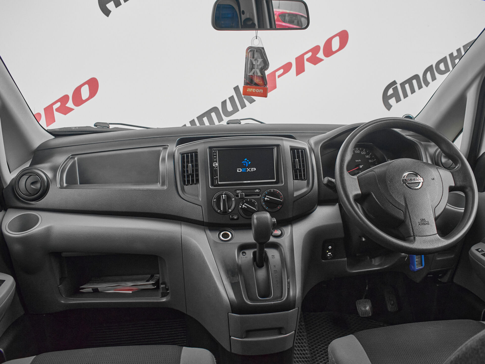 Купить Nissan NV200 1.6 AT (109 л.с.), 2012 в Екатеренбурге