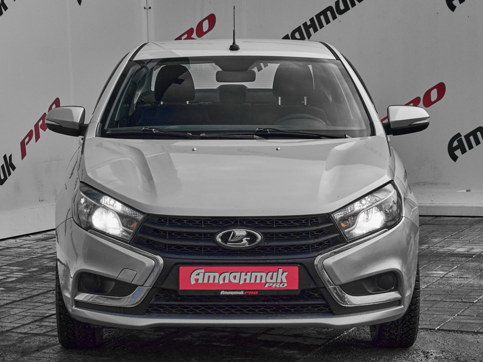 Купить Lada (ВАЗ) Vesta 1.6 MT (106 л.с.), 2016 в Екатеренбурге