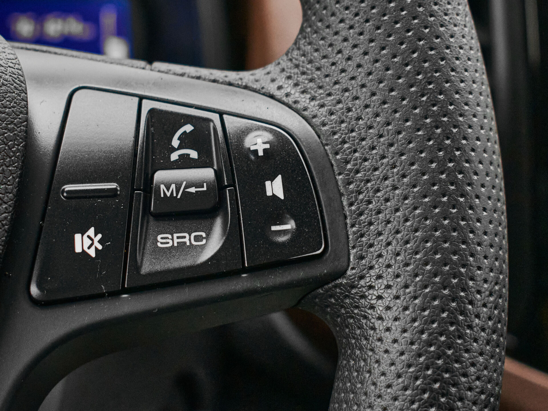 Купить Lada (ВАЗ) XRAY 1.6 MT (106 л.с.), 2017 в Екатеренбурге