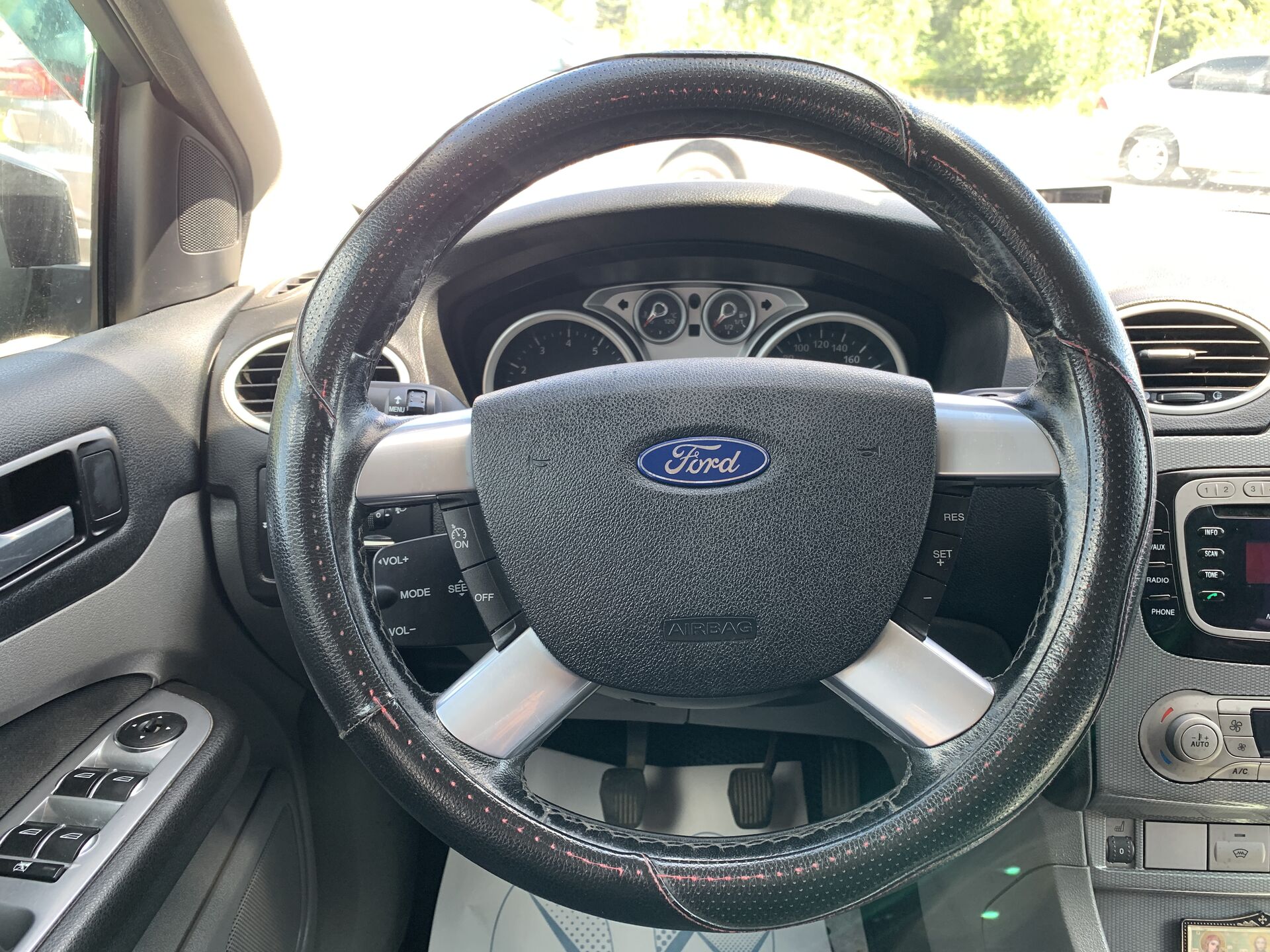 Ford Focus Ghia 2010 г.в., 255 557 км.