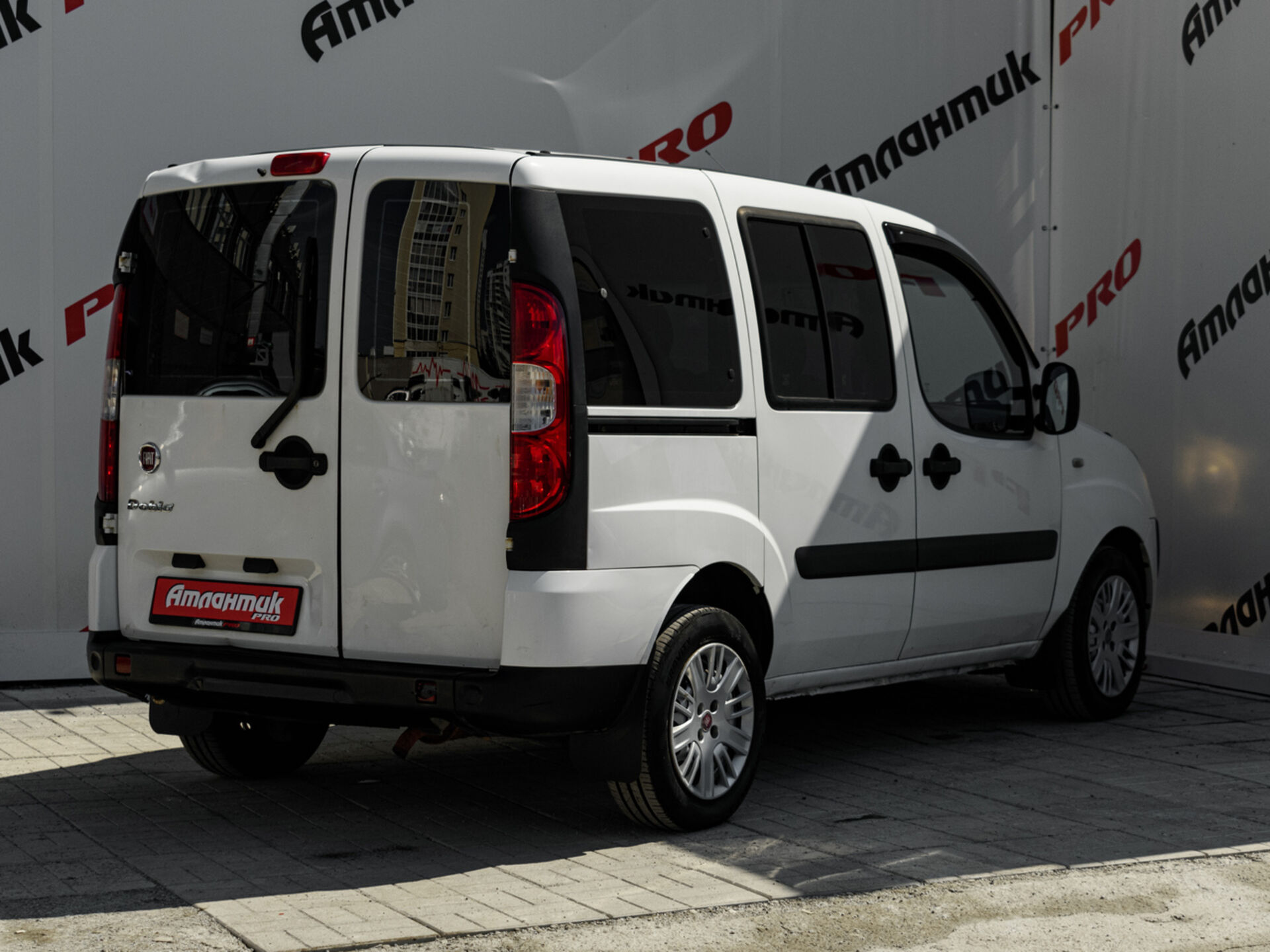 Купить Fiat Doblo 1.4 MT (77 л.с.), 2013 в Екатеренбурге