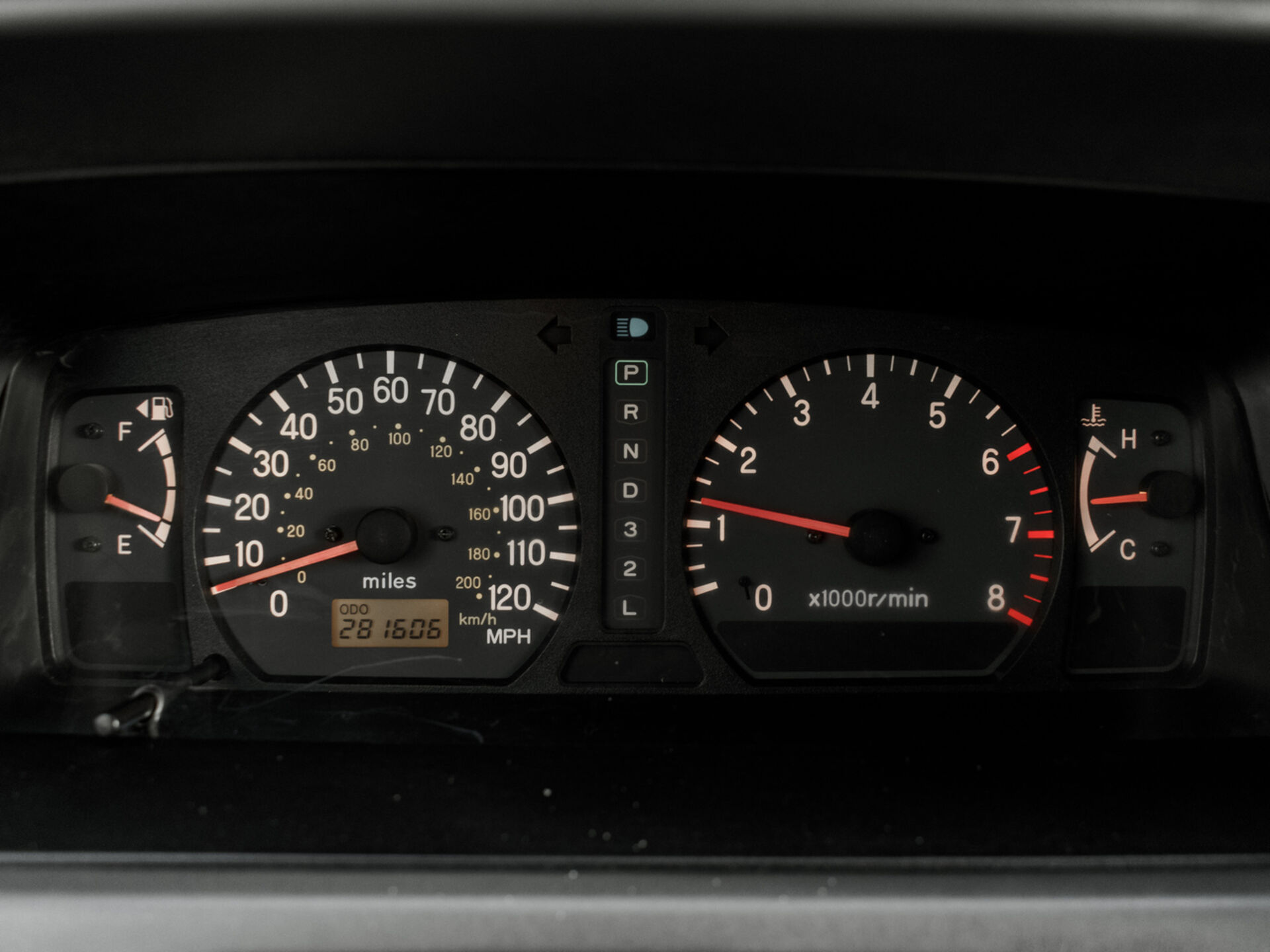 Купить Mitsubishi Montero Sport 3.0 AT (177 л.с.), 2001 в Екатеренбурге