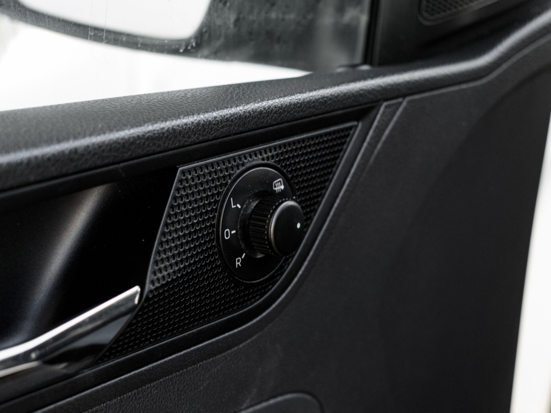 Купить Skoda Rapid 1.6 AT (110 л.с.), 2017 в Екатеренбурге