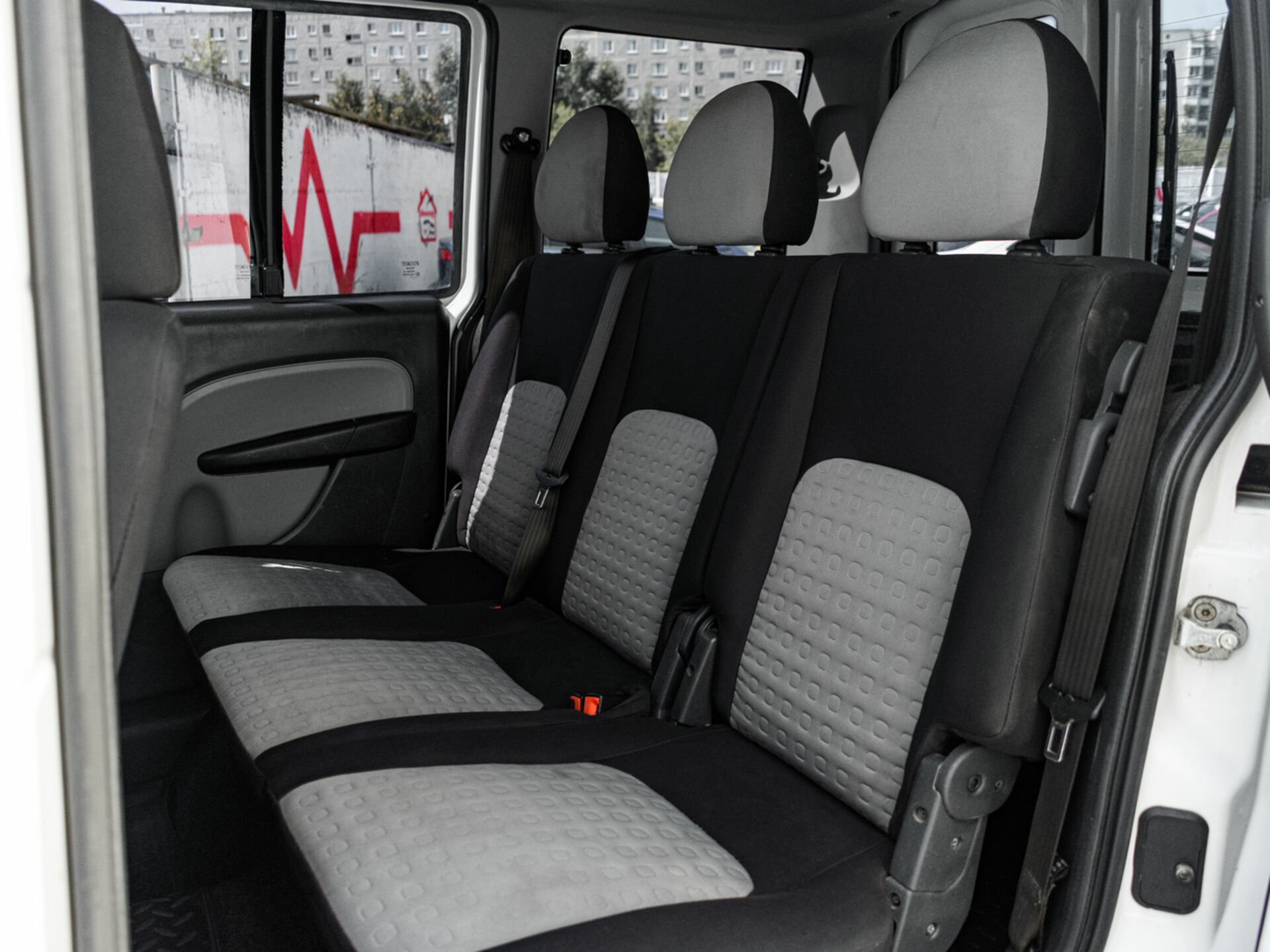Купить Fiat Doblo 1.4 MT (77 л.с.), 2013 в Екатеренбурге