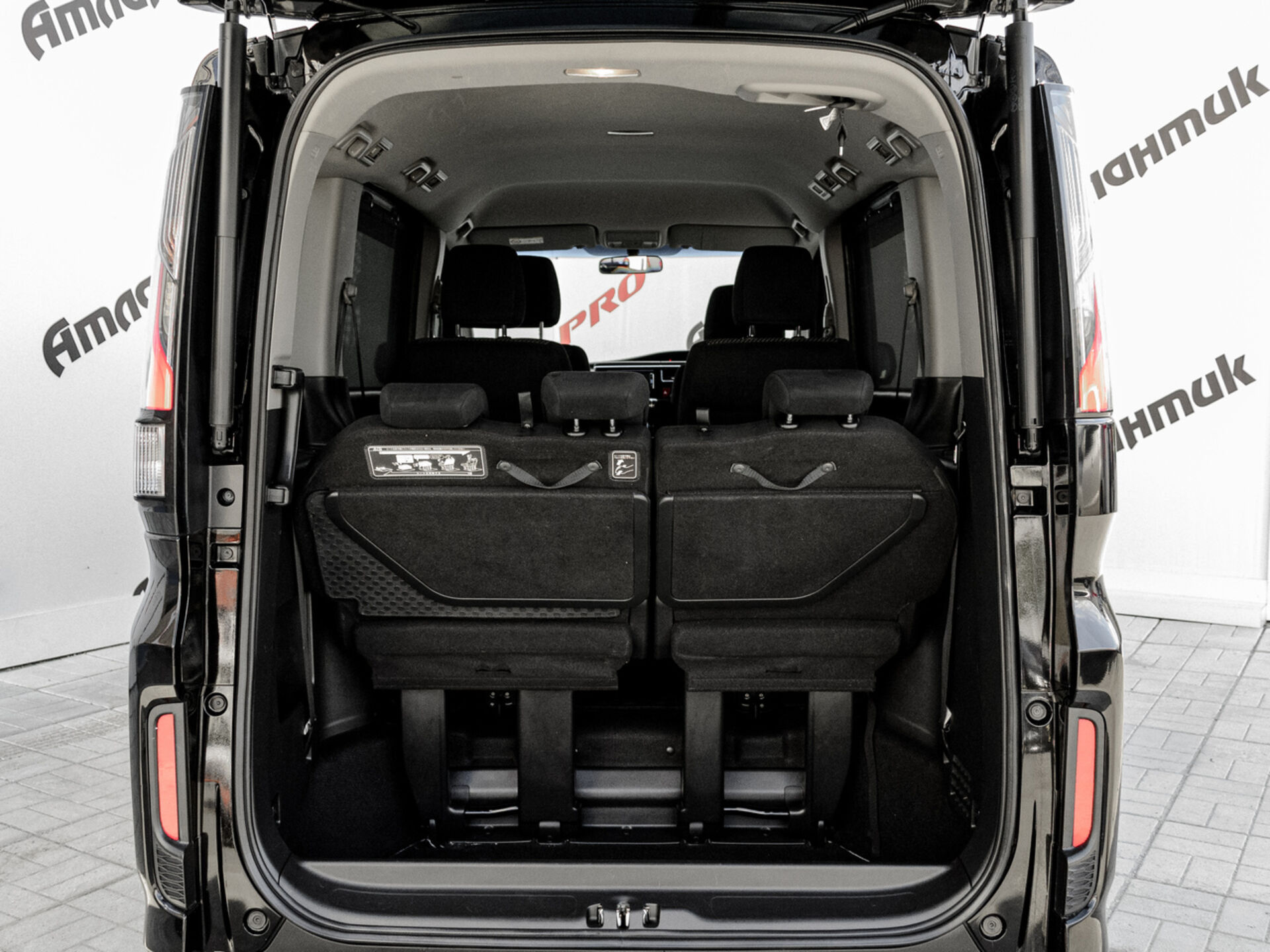Купить Honda Stepwgn Spada 1.5 CVT (150 л.с.), 2015 в Екатеренбурге