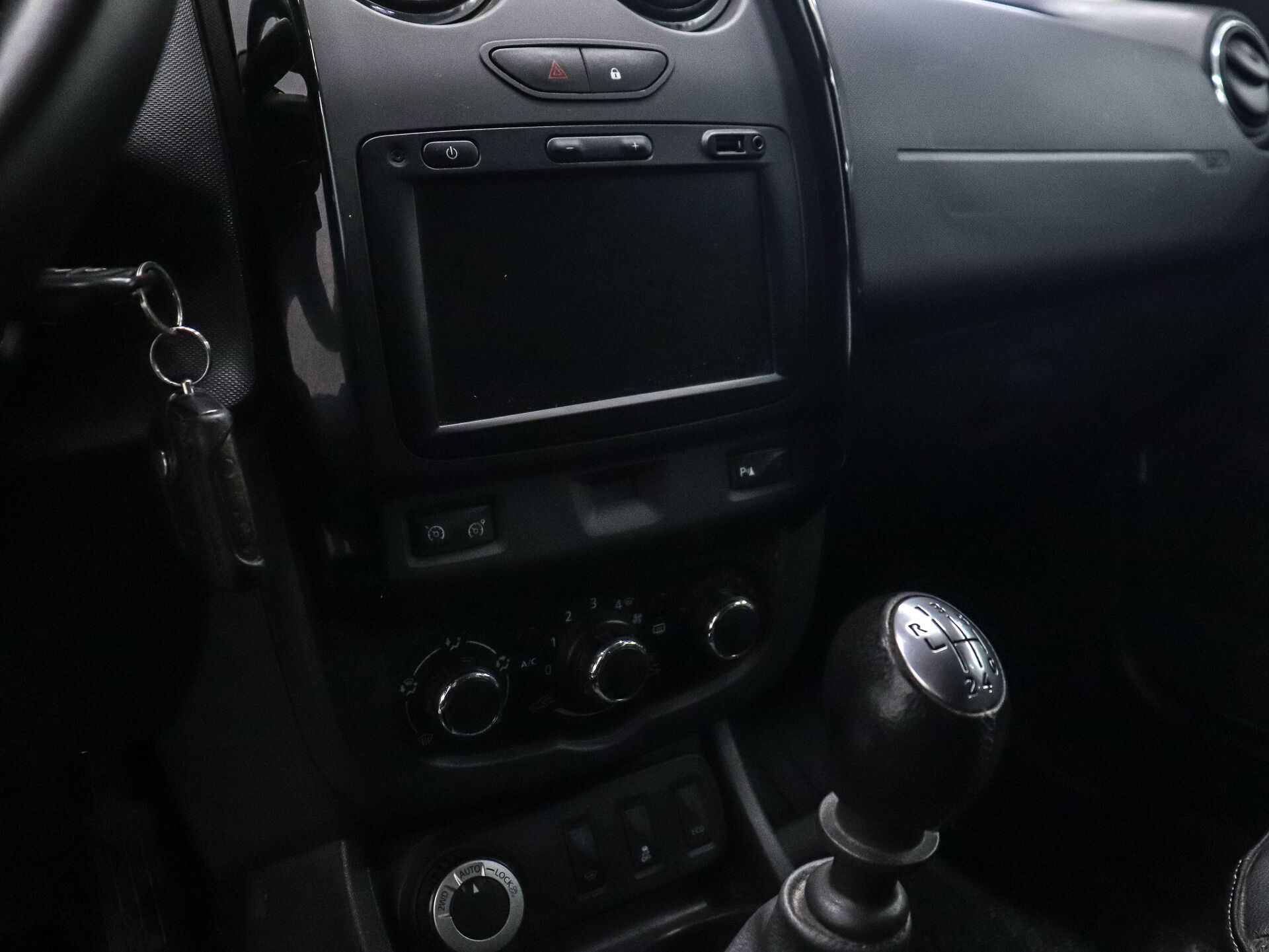 Renault Duster 2019 15