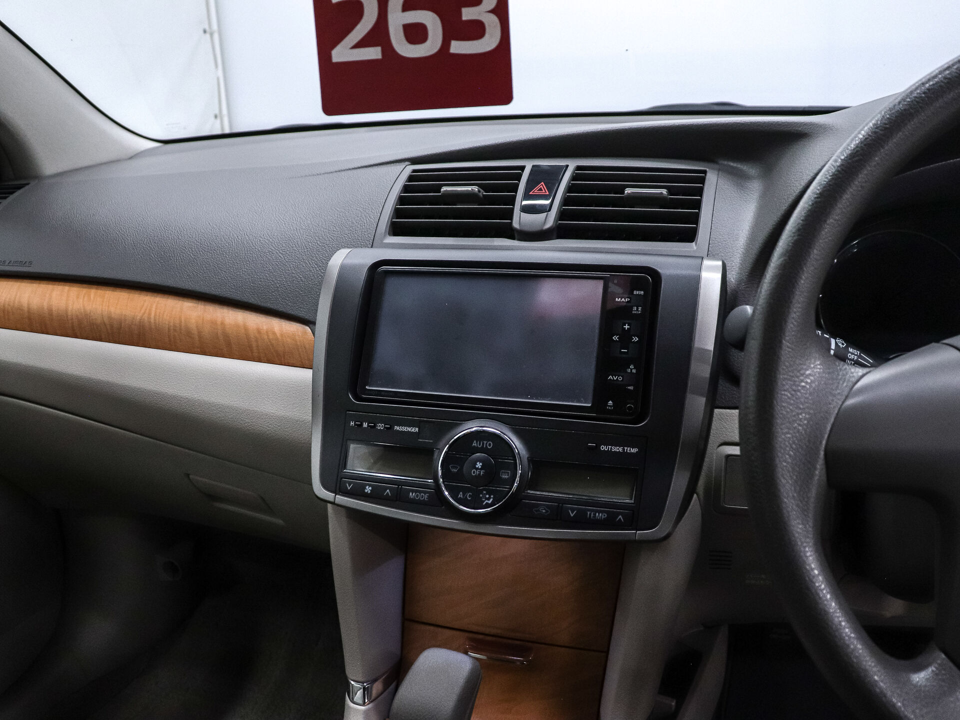 Toyota Premio 2009 11