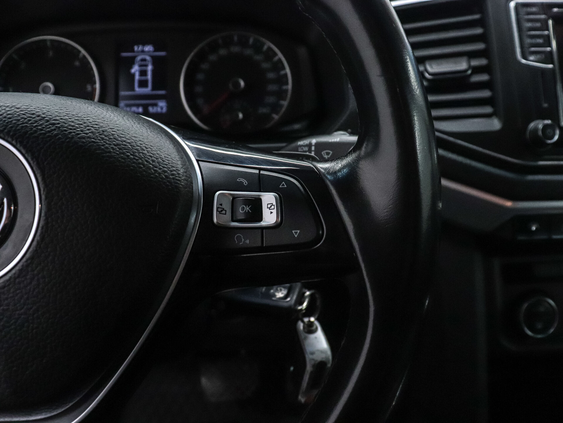 Volkswagen Amarok 2017 14