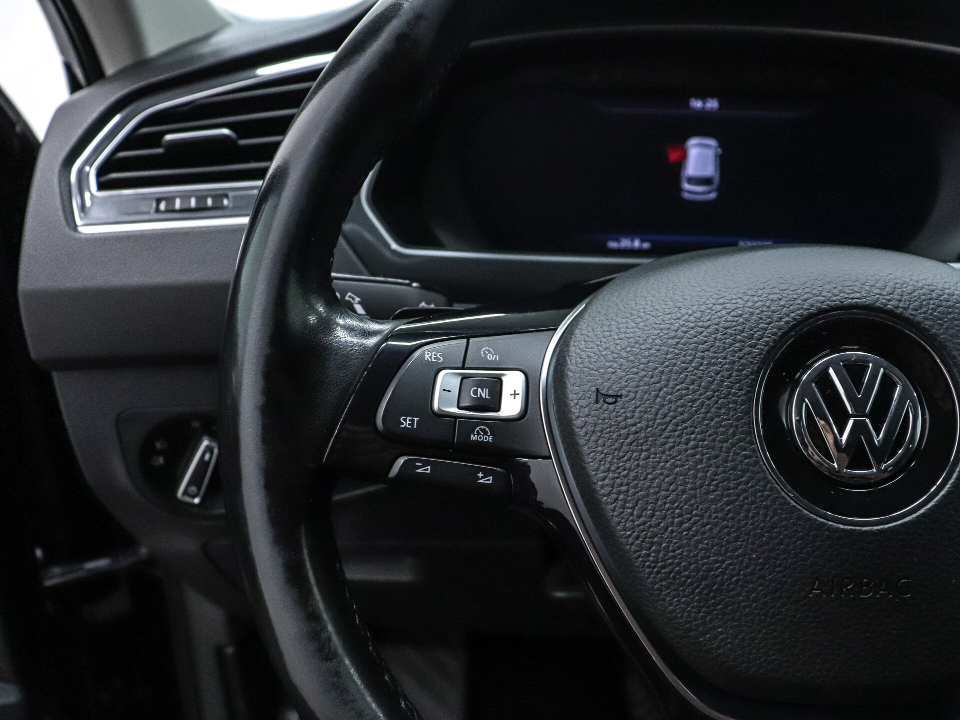 Volkswagen Tiguan 2017 10