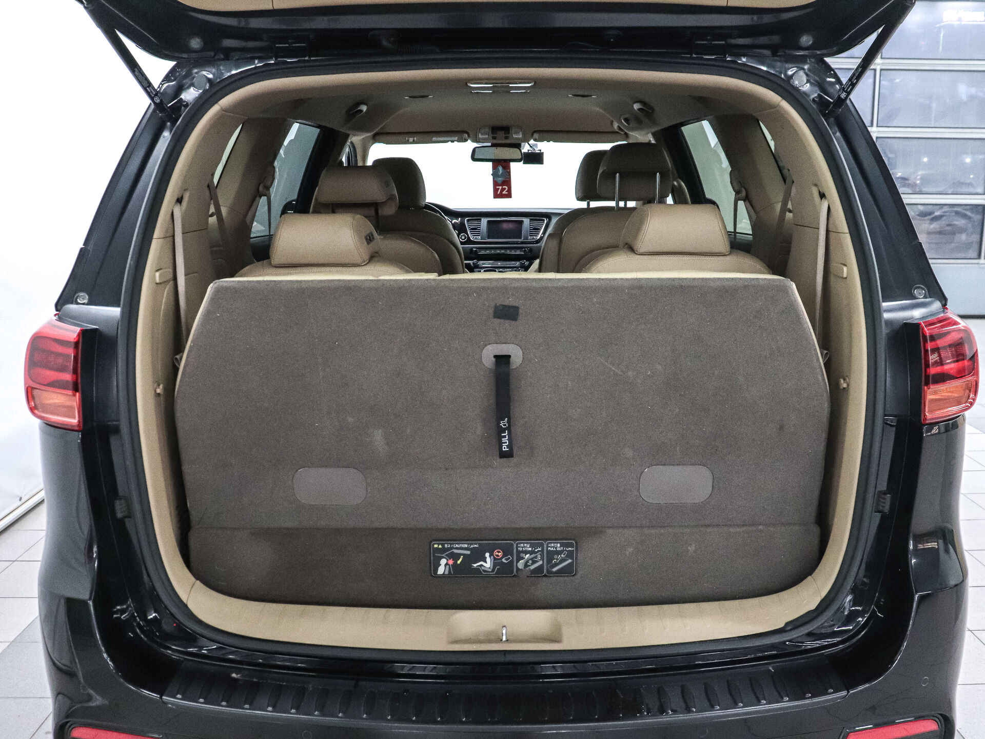 Kia Carnival 2019 28