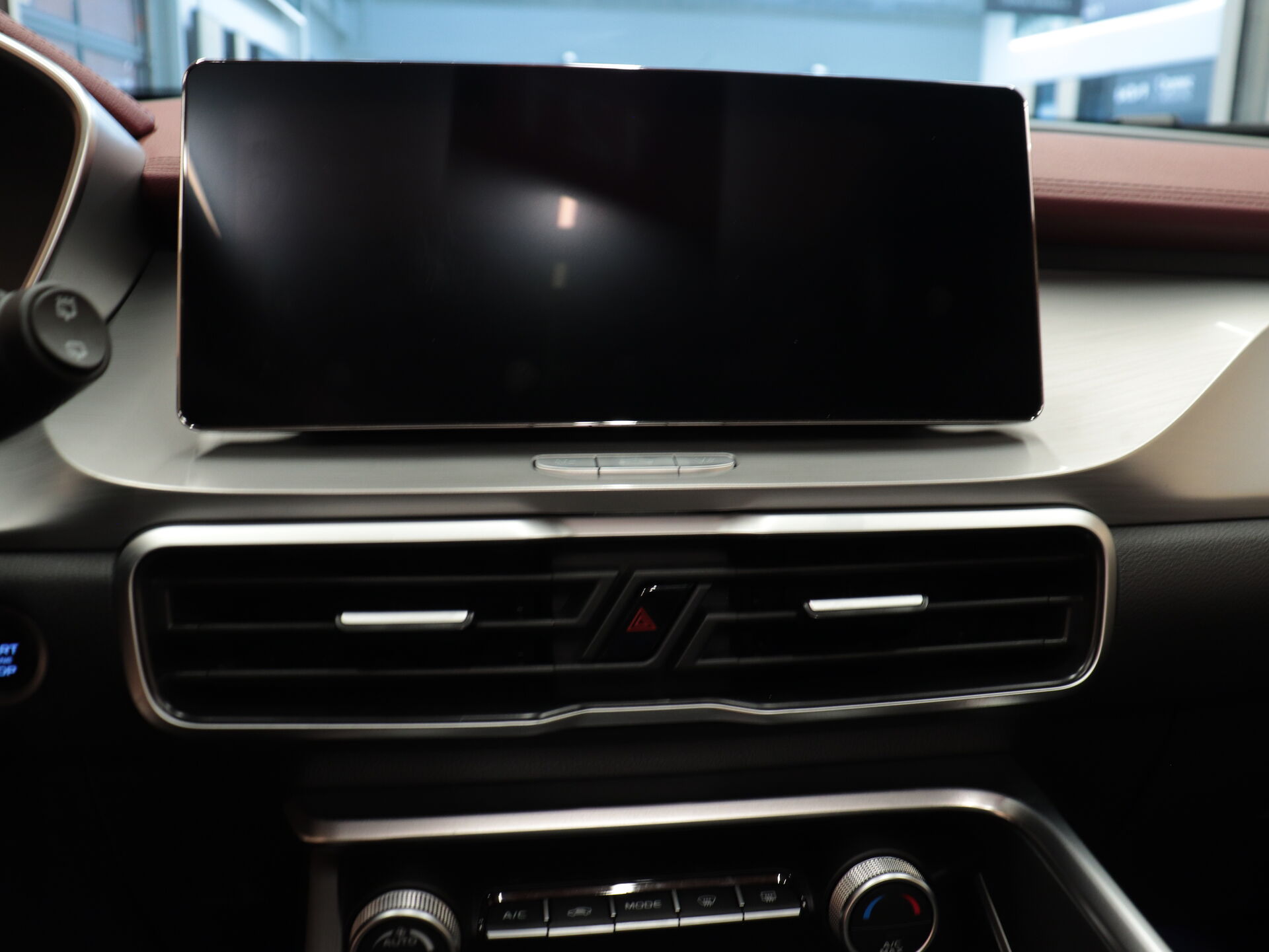 Geely Coolray 2021 14