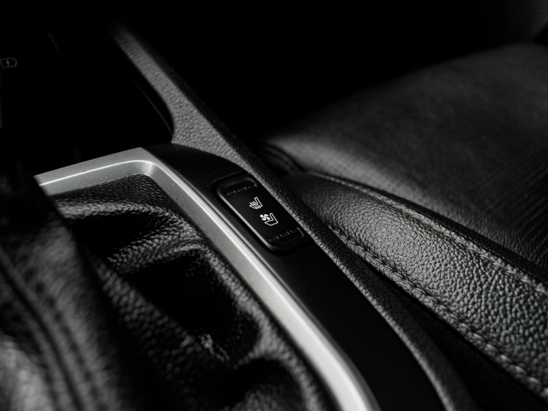 Купить Kia K3 1.6 CVT (123 л.с.), 2018 в Екатеренбурге