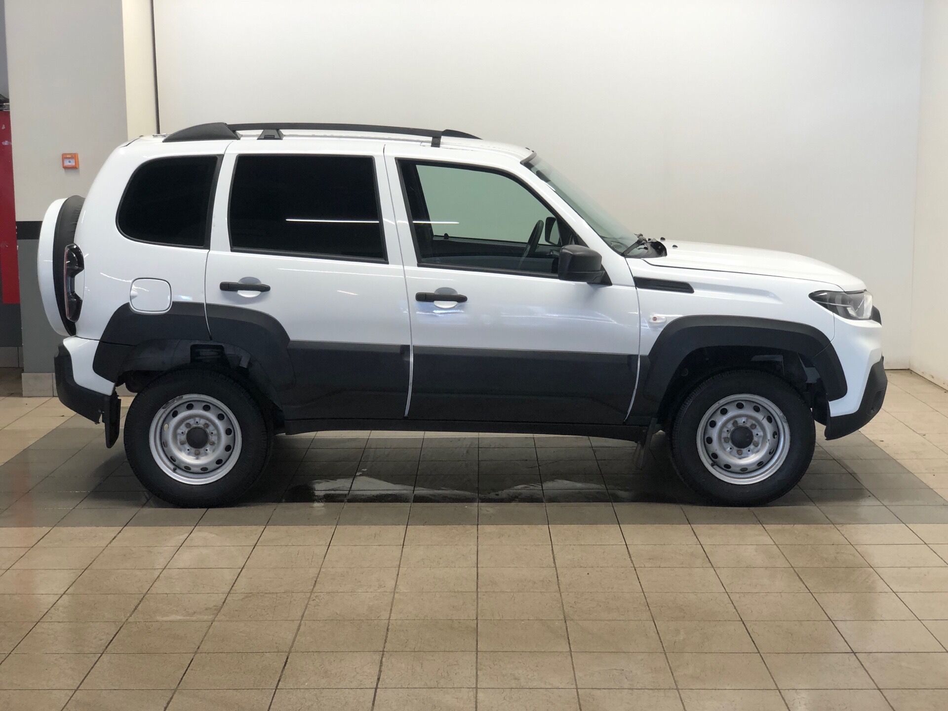 Lada Niva Travel Classic'24 (2023-2024) 2023 г.в., 34 500 км.