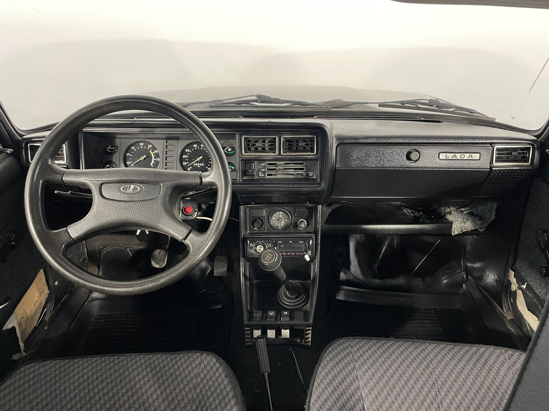Lada 2107 None 2009 г.в., 166 000 км.