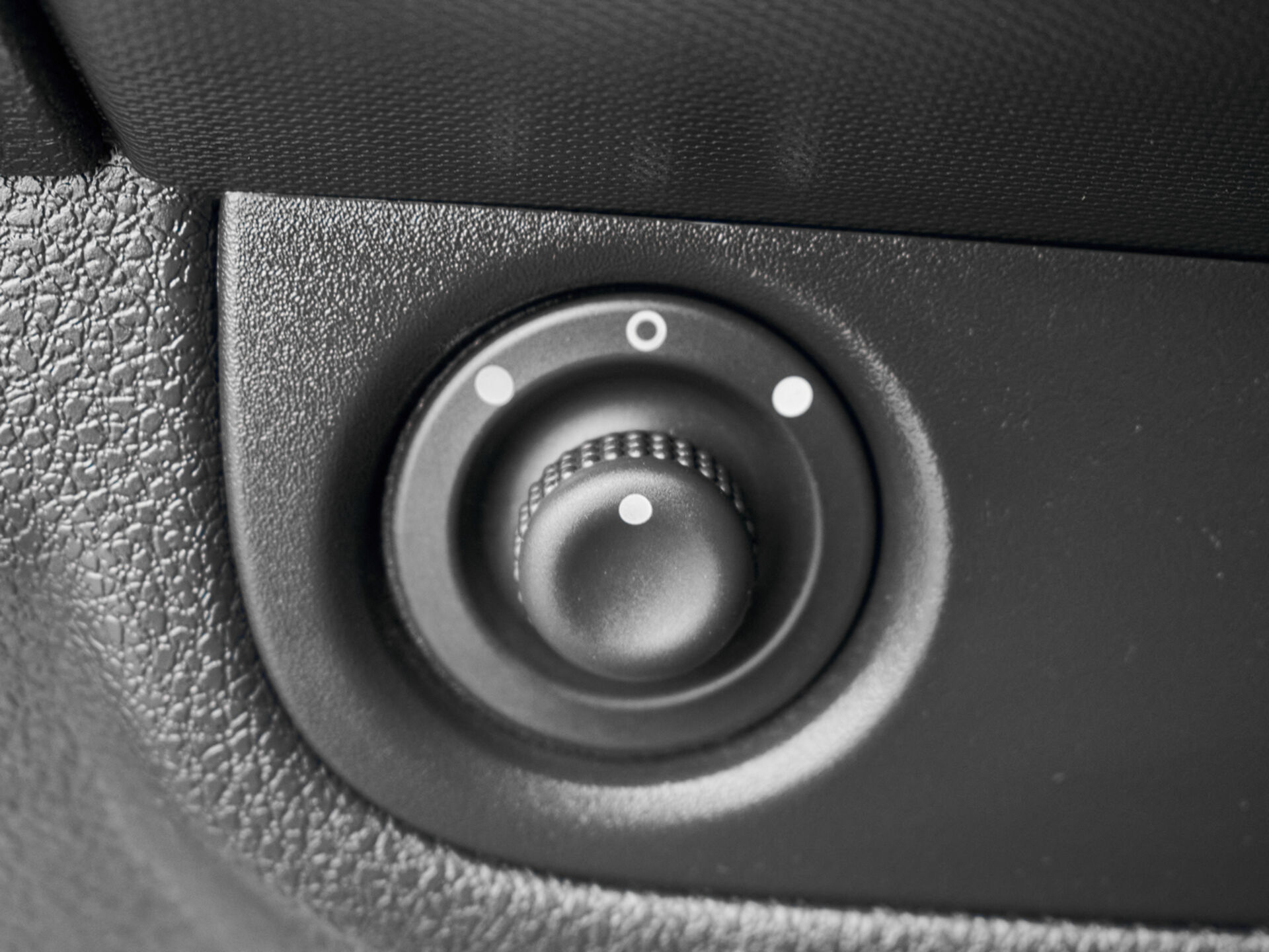 Купить Renault Sandero Stepway 1.6 MT (113 л.с.), 2018 в Екатеренбурге