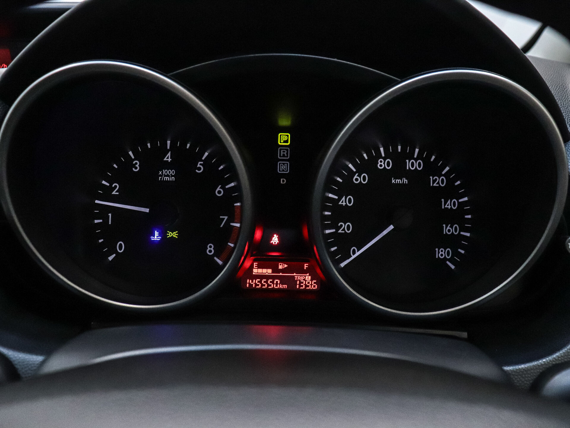 Mazda Premacy 2016 11