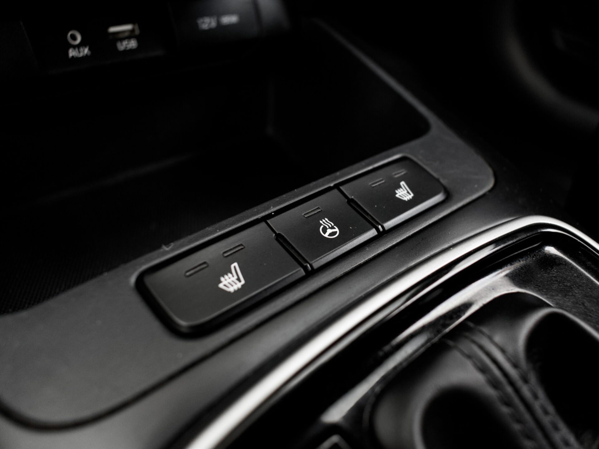 Купить Kia Rio X-Line 1.6 AT (123 л.с.), 2017 в Екатеренбурге