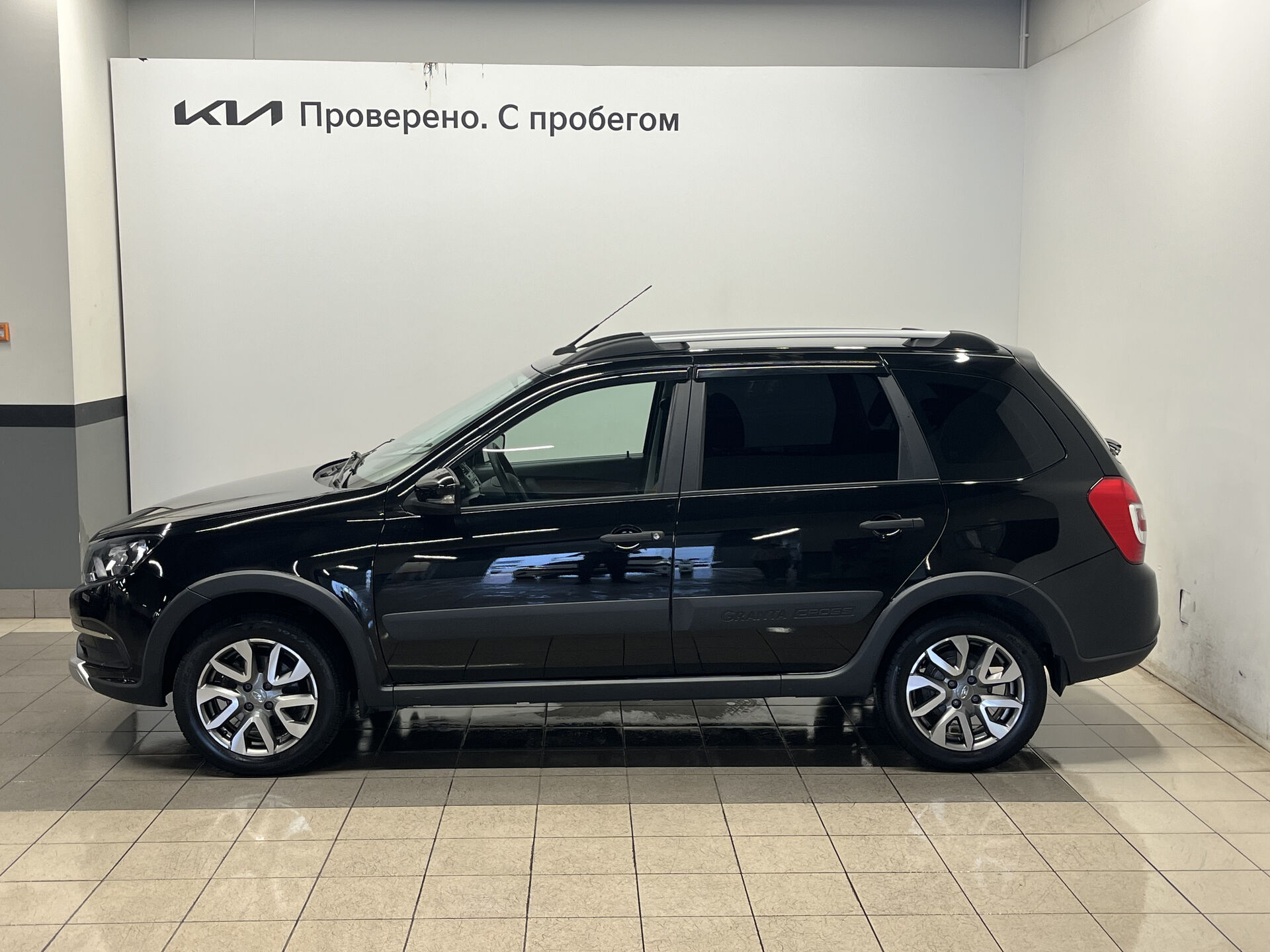 Lada Granta None 2023 г.в., 12 857 км.