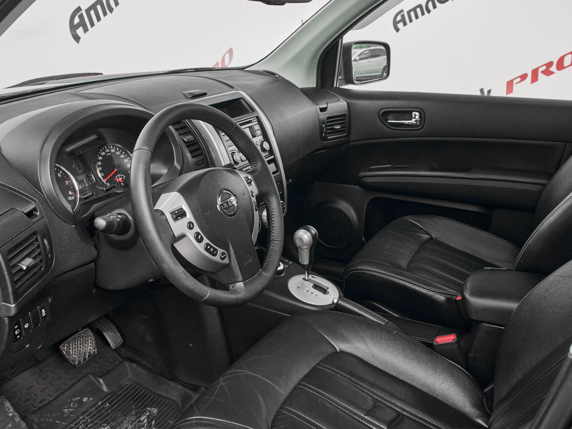 Купить Nissan X-Trail 2.5 CVT (169 л.с.) 4WD, 2012 в Екатеренбурге