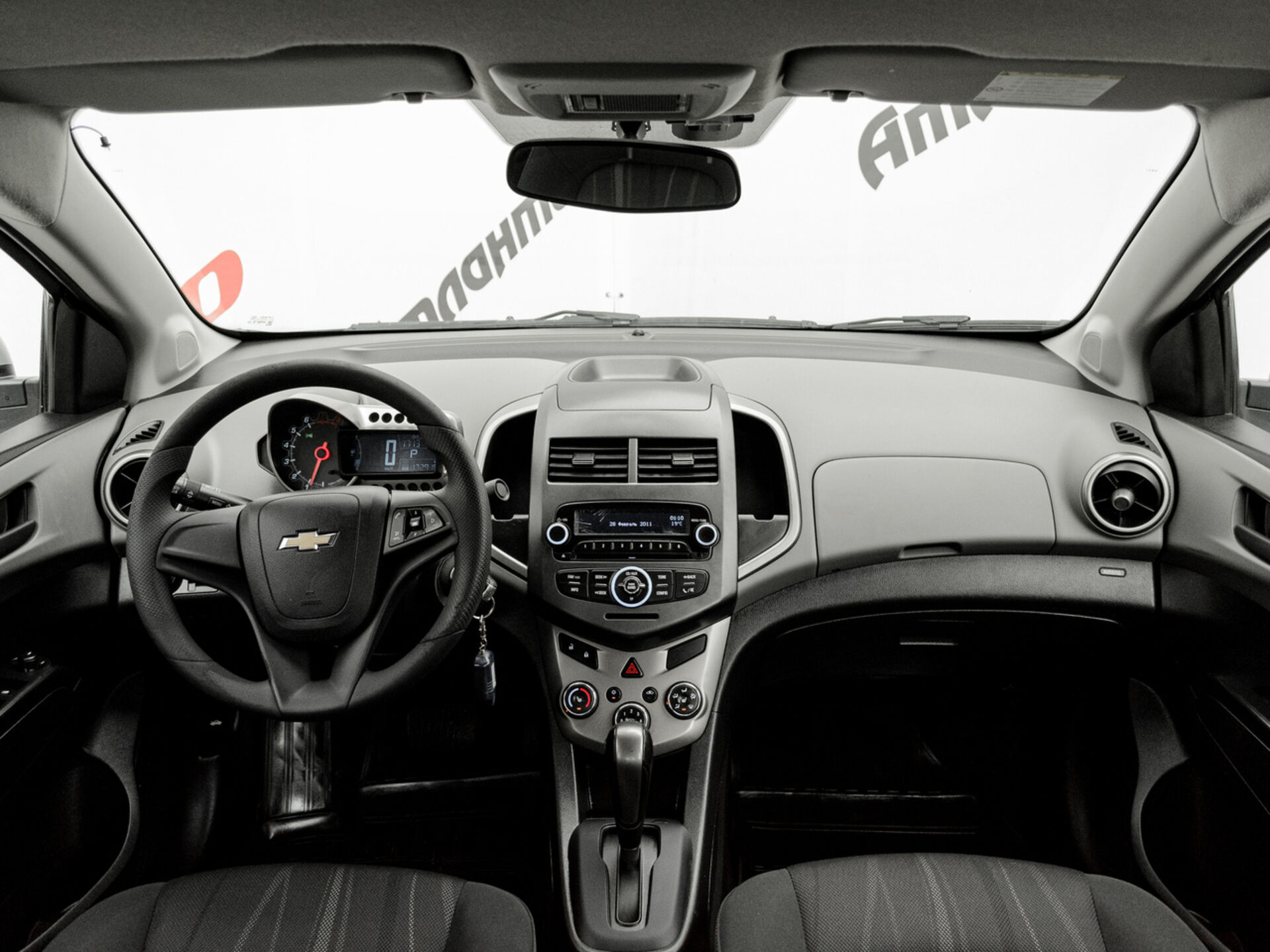 Купить Chevrolet Aveo 1.6 AT (115 л.с.), 2013 в Екатеренбурге