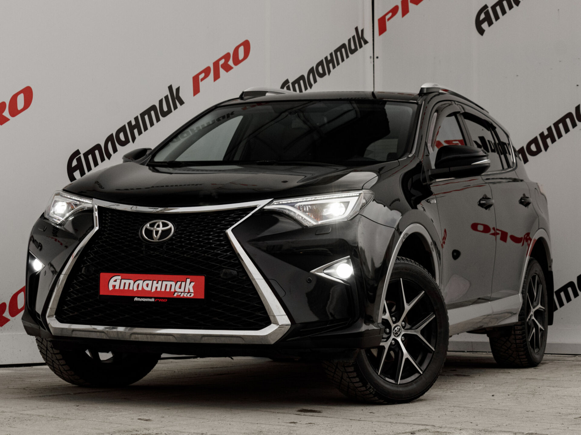 Купить Toyota RAV4 2.0 CVT (146 л.с.) 4WD, 2017 в Екатеренбурге