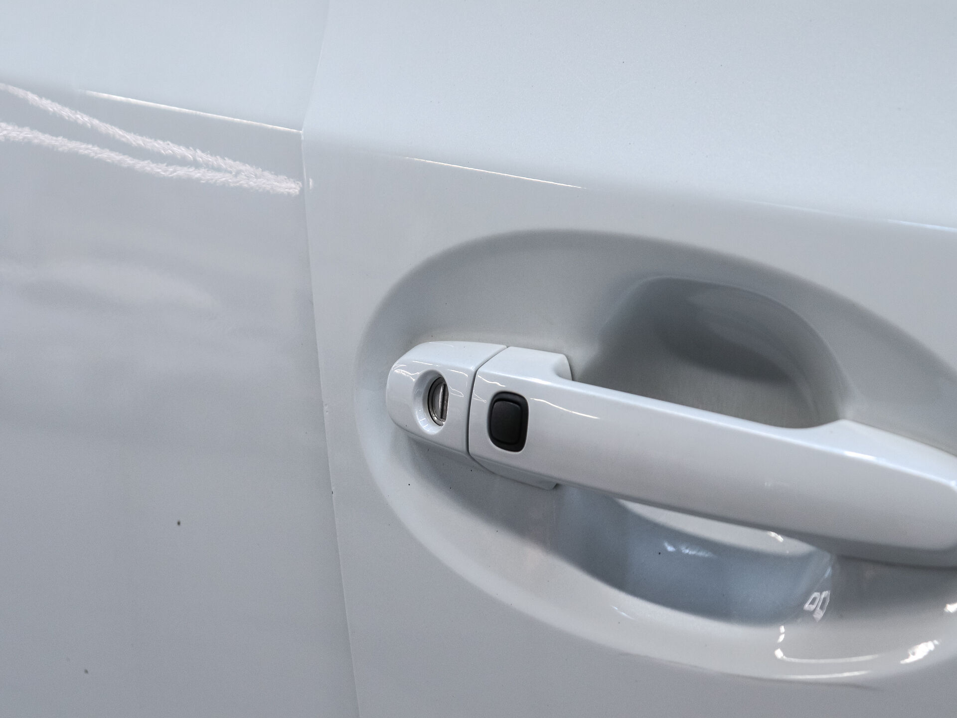 Daihatsu Boon 2014 21