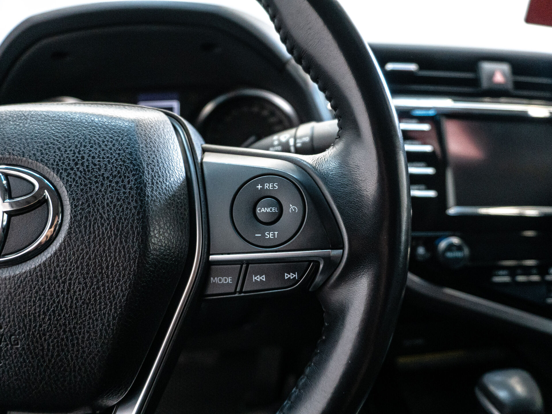 Toyota Camry 2019 14