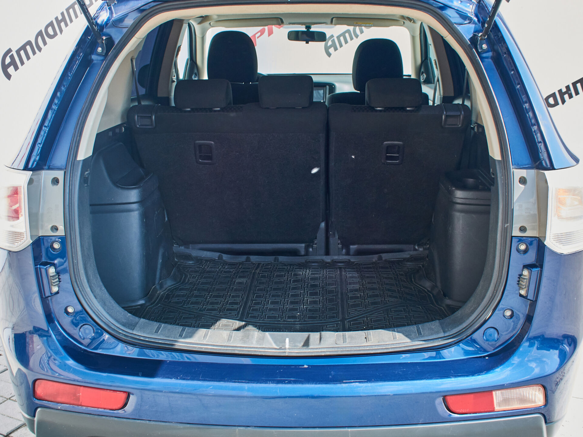 Купить Mitsubishi Outlander 2.0 CVT (146 л.с.), 2014 в Екатеренбурге