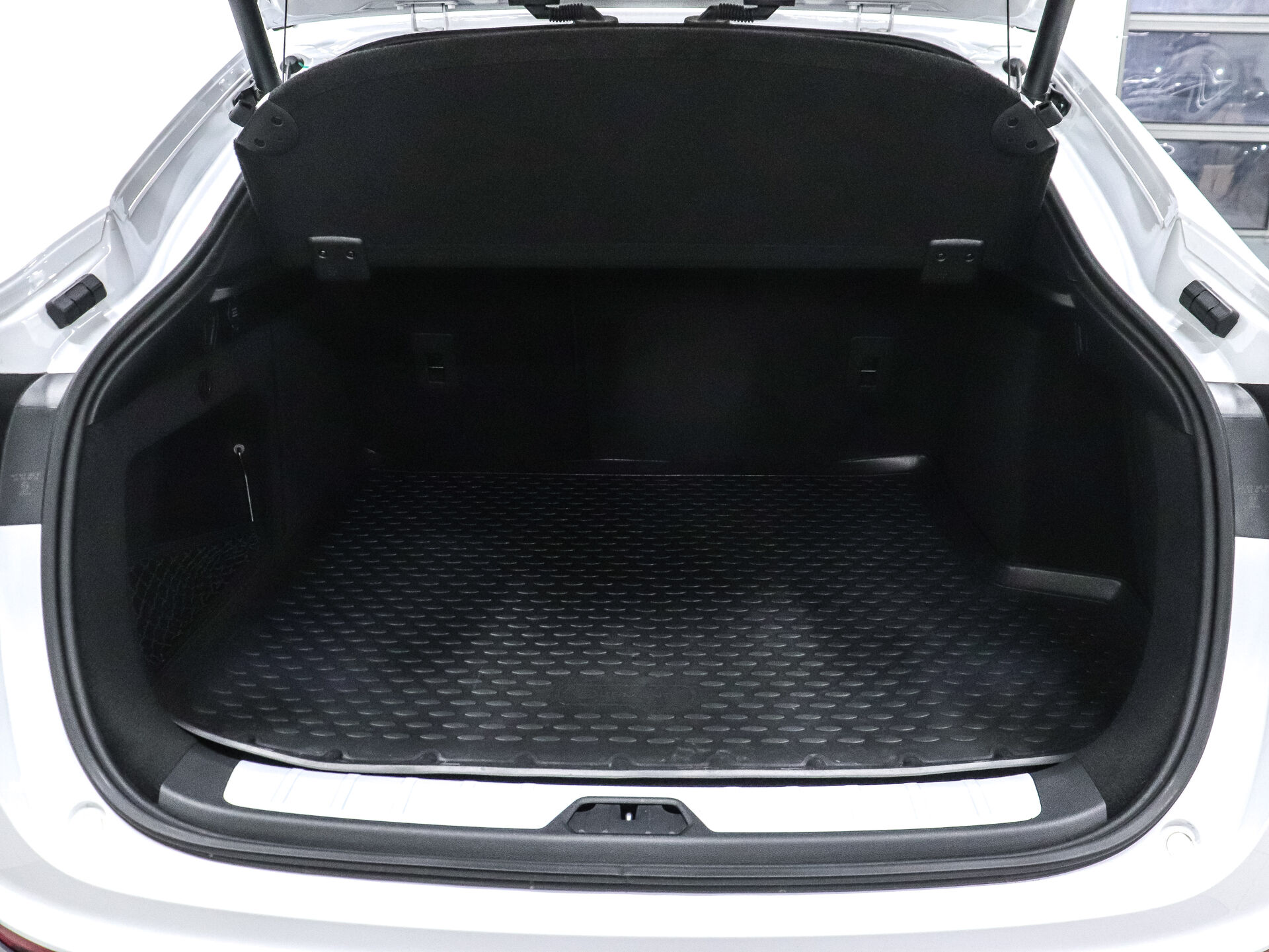 Geely Tugella 2023 28