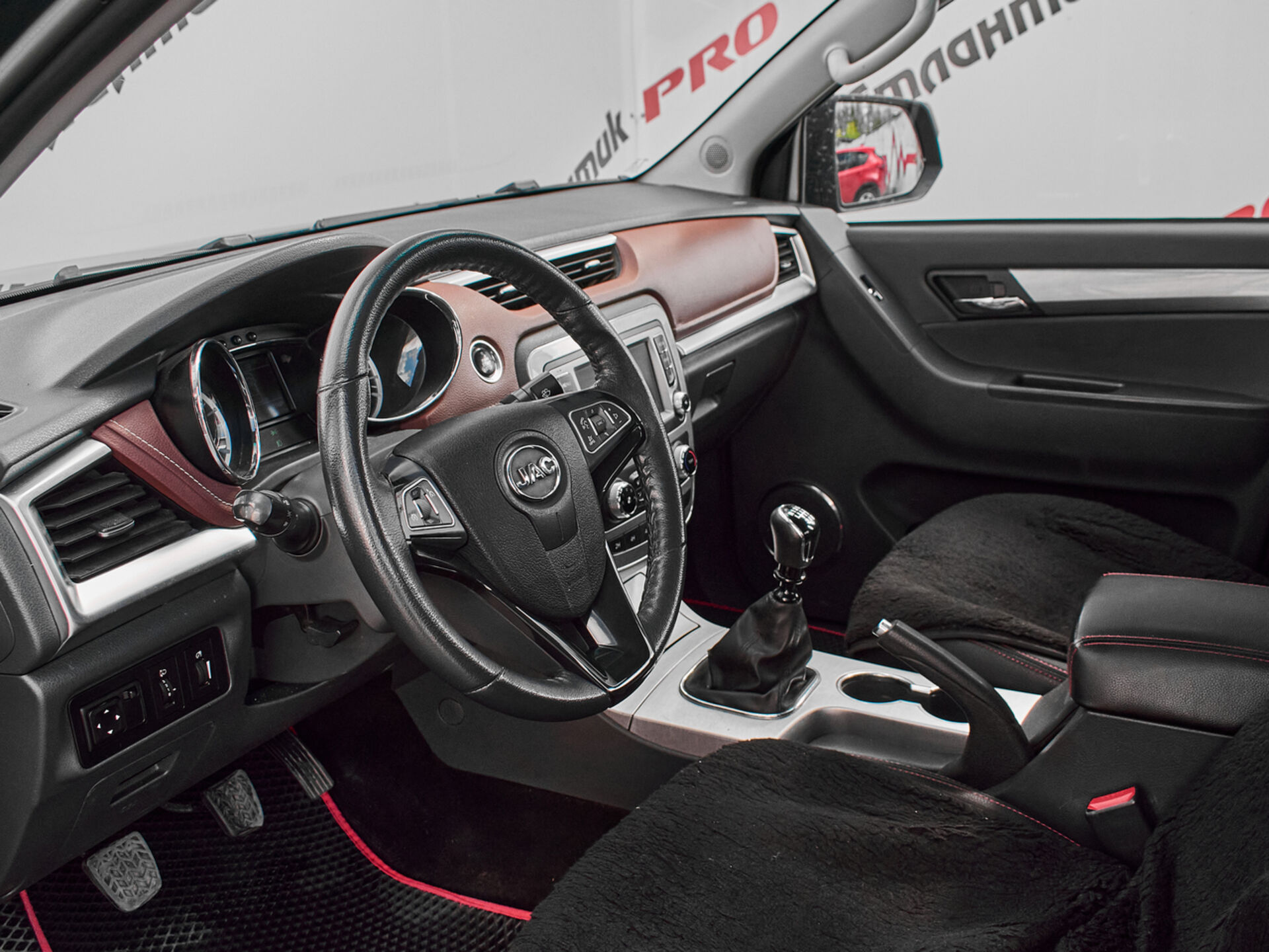 Купить JAC T6 2.0d MT (136 л.с.) 4WD, 2020 в Екатеренбурге