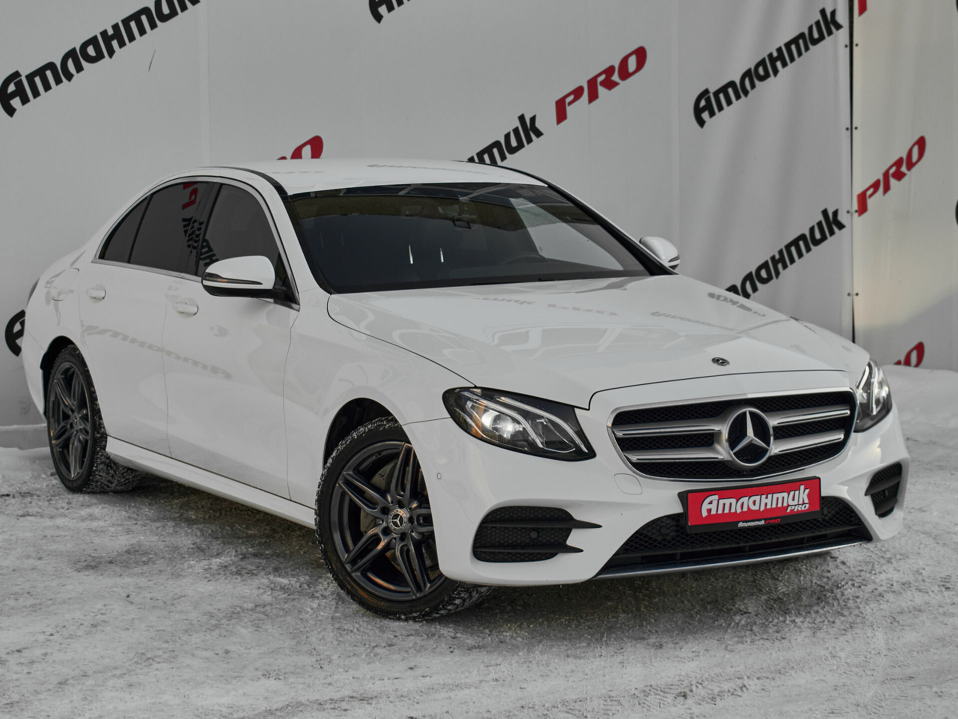 Купить Mercedes-Benz E-Класс 220 d 2.0d AT (194 л.с.) 4WD, 2020 в Екатеренбурге