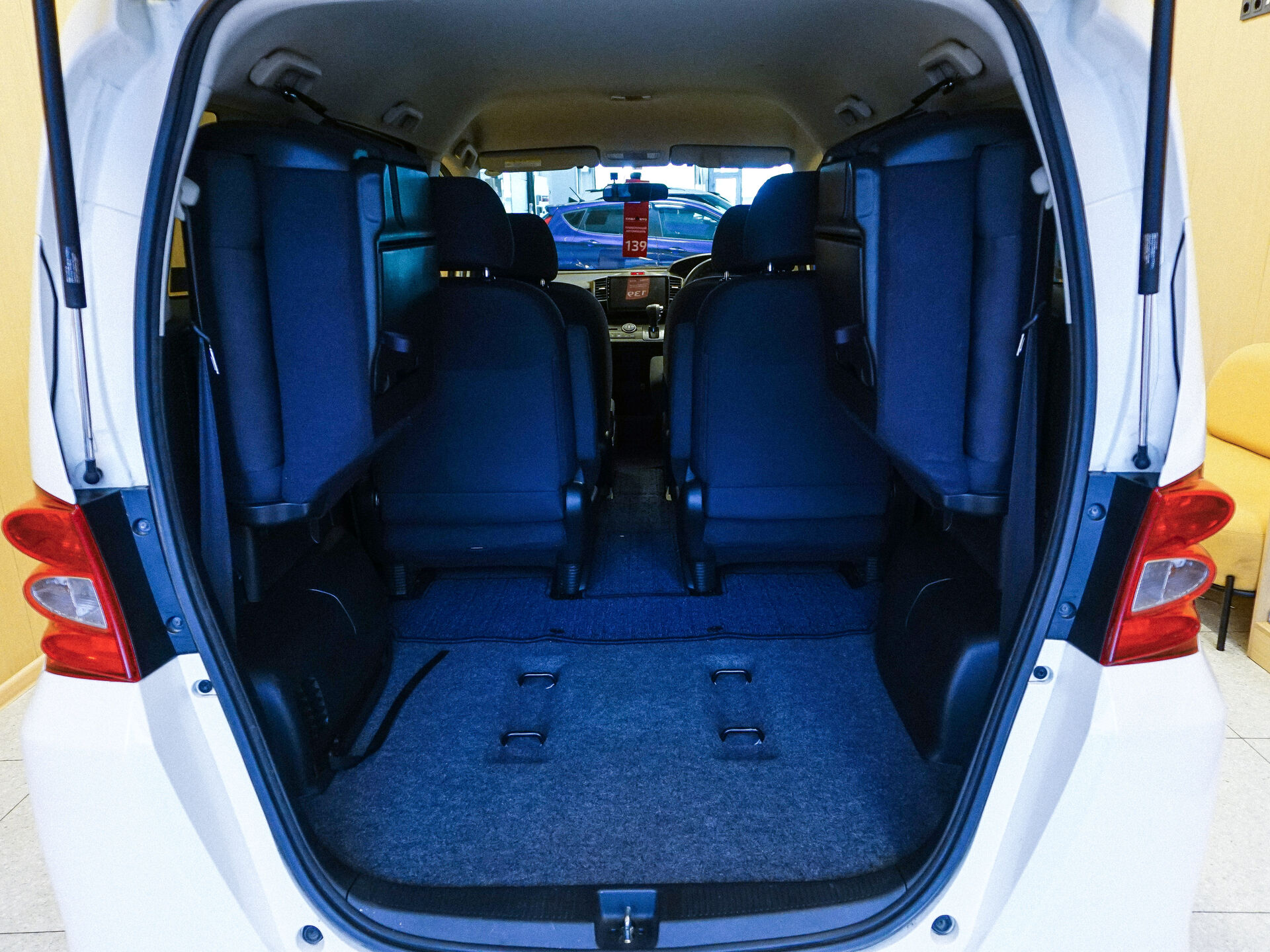 Honda Freed 2010 21