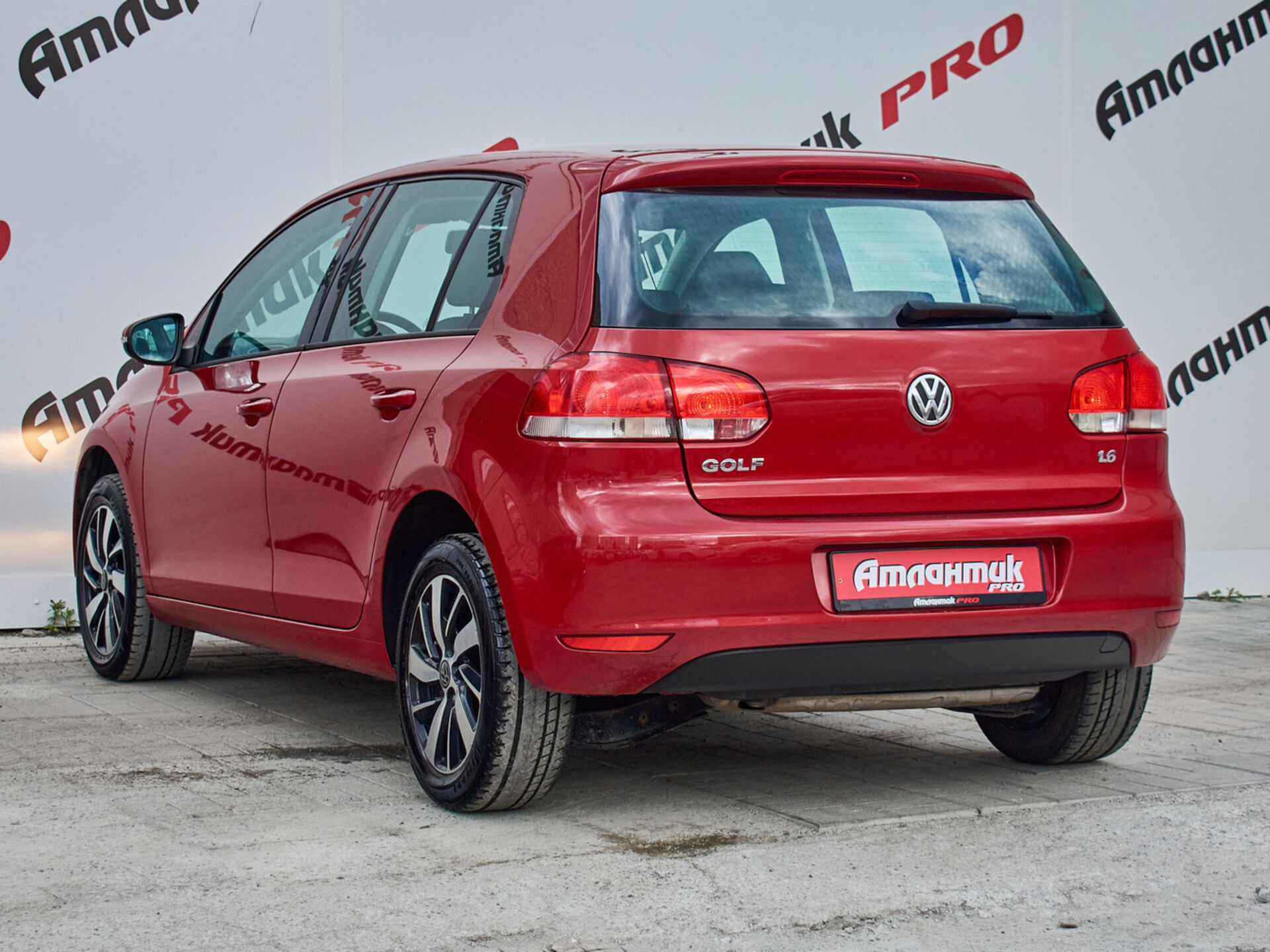 Купить Volkswagen Golf 1.6 AMT (102 л.с.), 2010 в Екатеренбурге