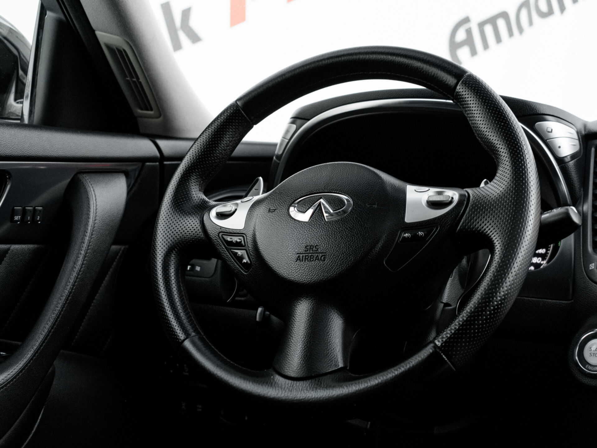 Купить Infiniti FX FX37 3.7 AT (333 л.с.) 4WD, 2010 в Екатеренбурге