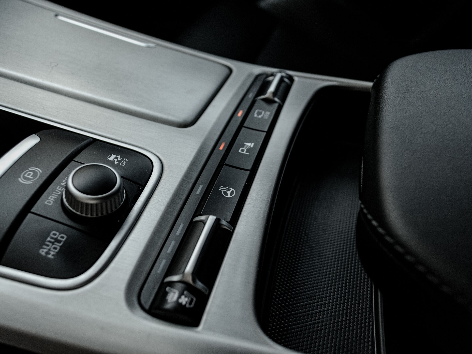 Купить Kia Stinger 2.0 AT (247 л.с.) 4WD, 2018 в Екатеренбурге