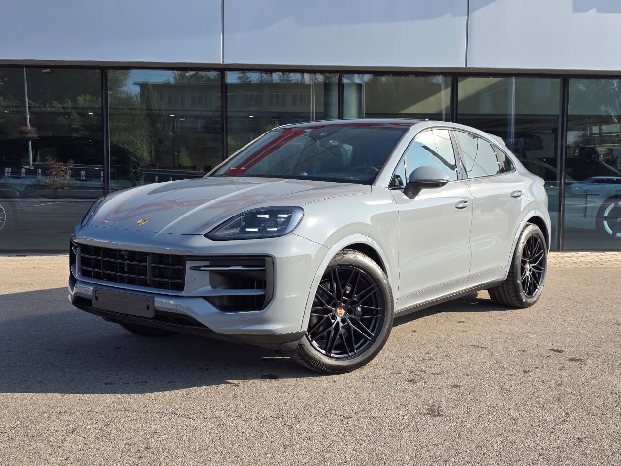 Купить авто с пробегом Porsche Cayenne Coupé 3.0 AT (353 л.с.) 4WD в БалтАвтоТрейд-М