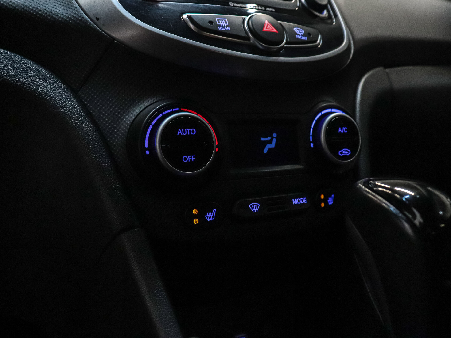 Hyundai Solaris 2015 14