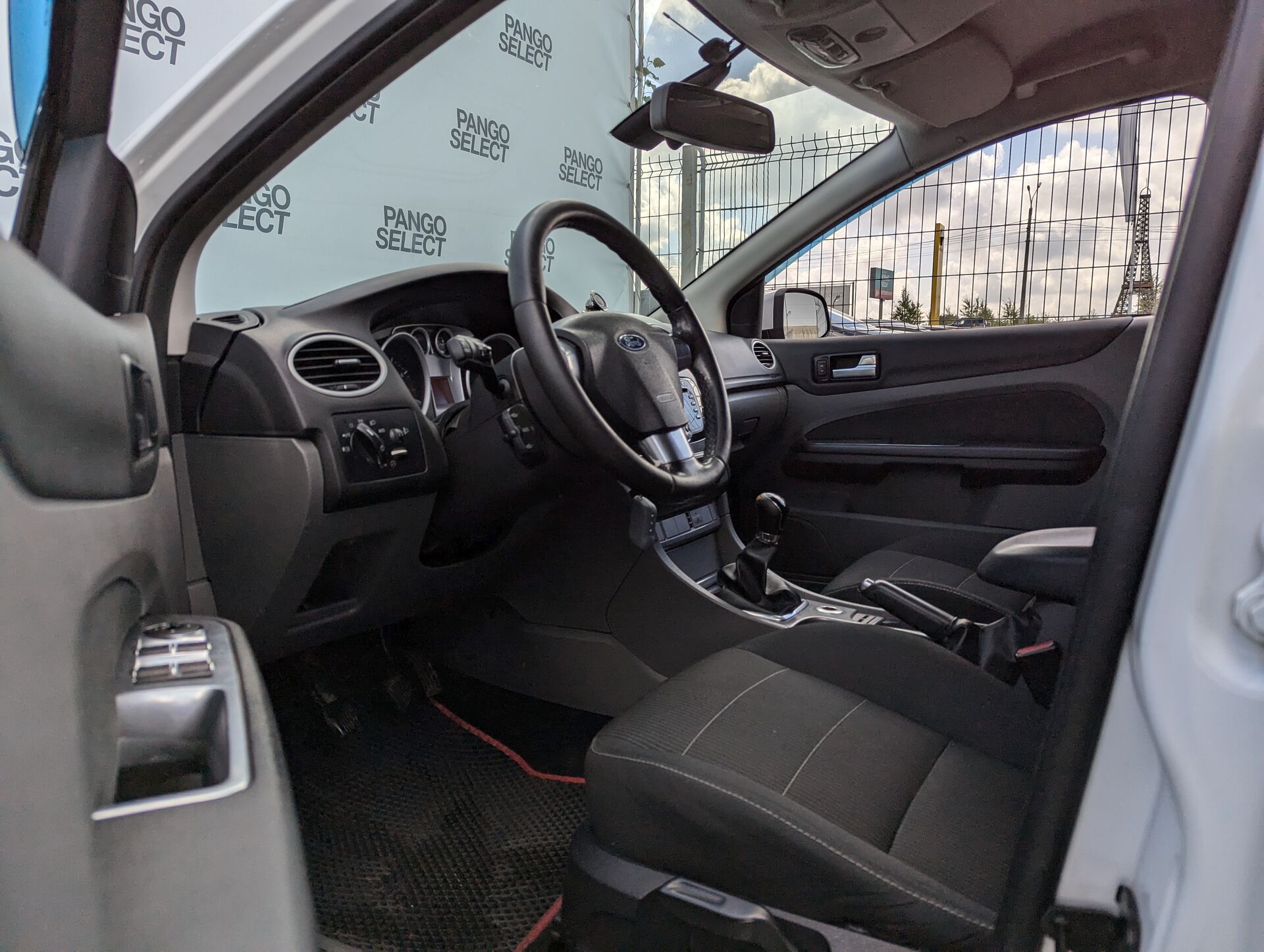 Ford Focus, II Рестайлинг Titanium, 2010, Хэтчбек 5 дв.