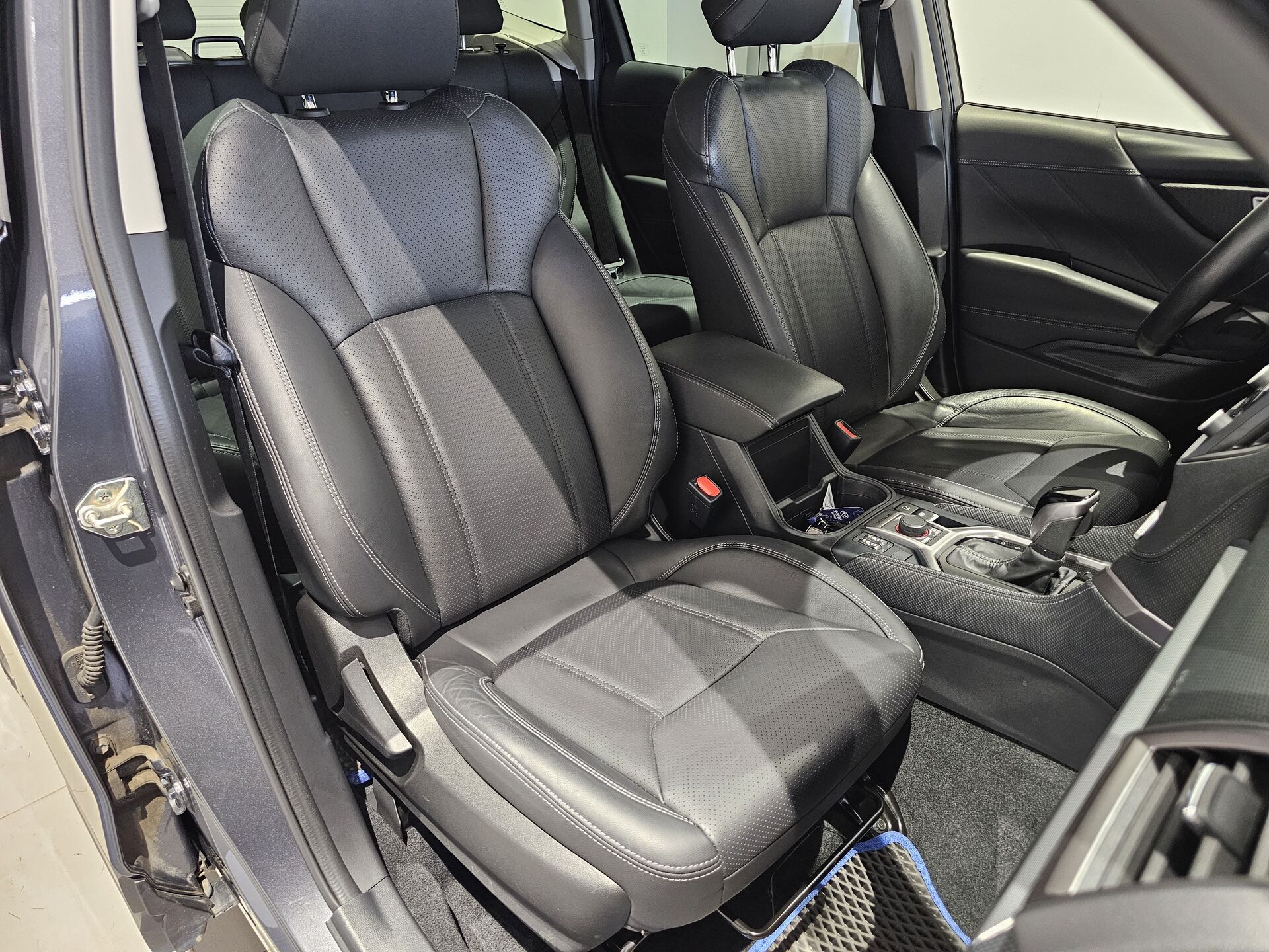 Subaru Forester, 315480000000₽ - вид 16