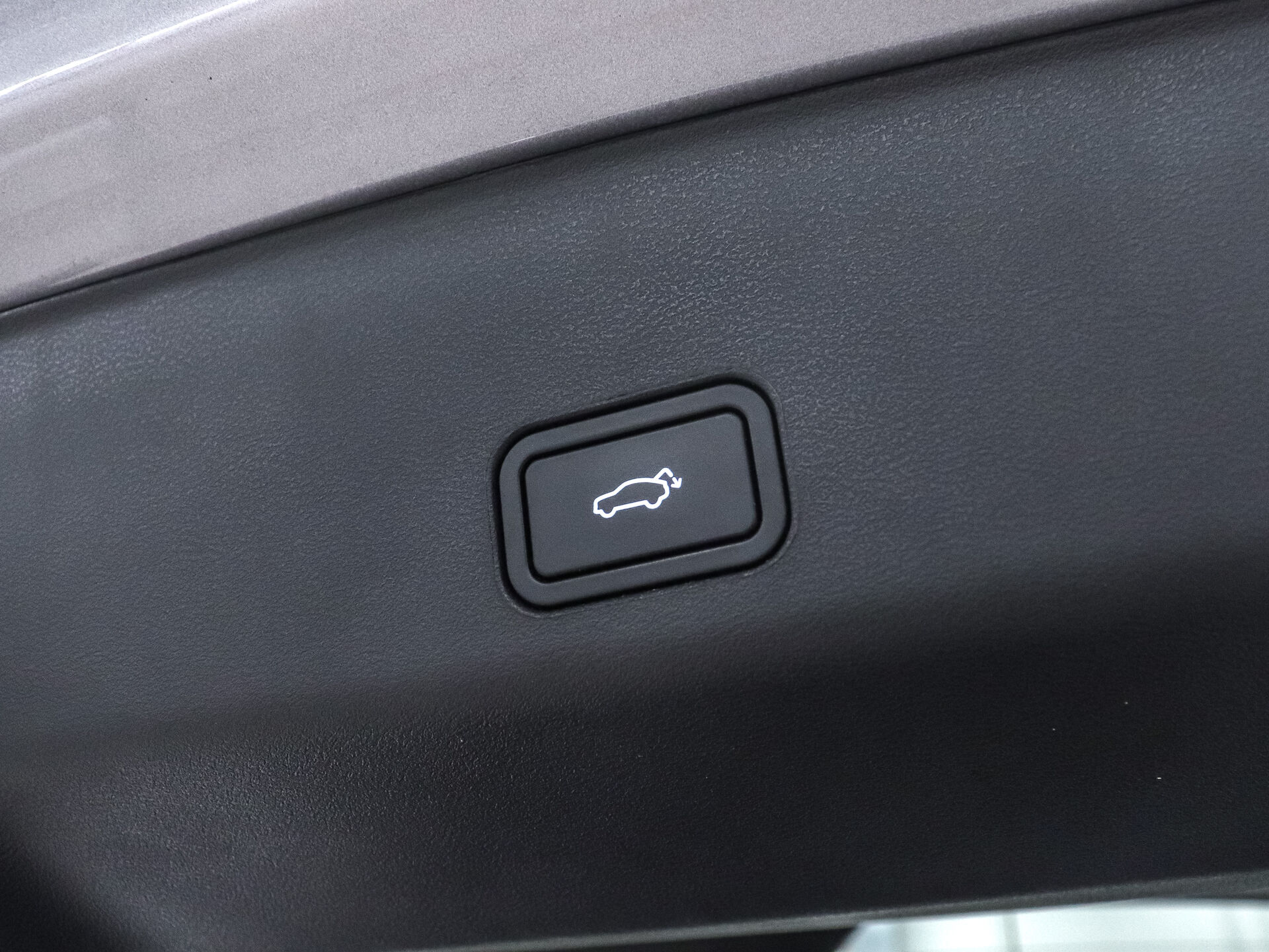 Geely Monjaro 2022 32