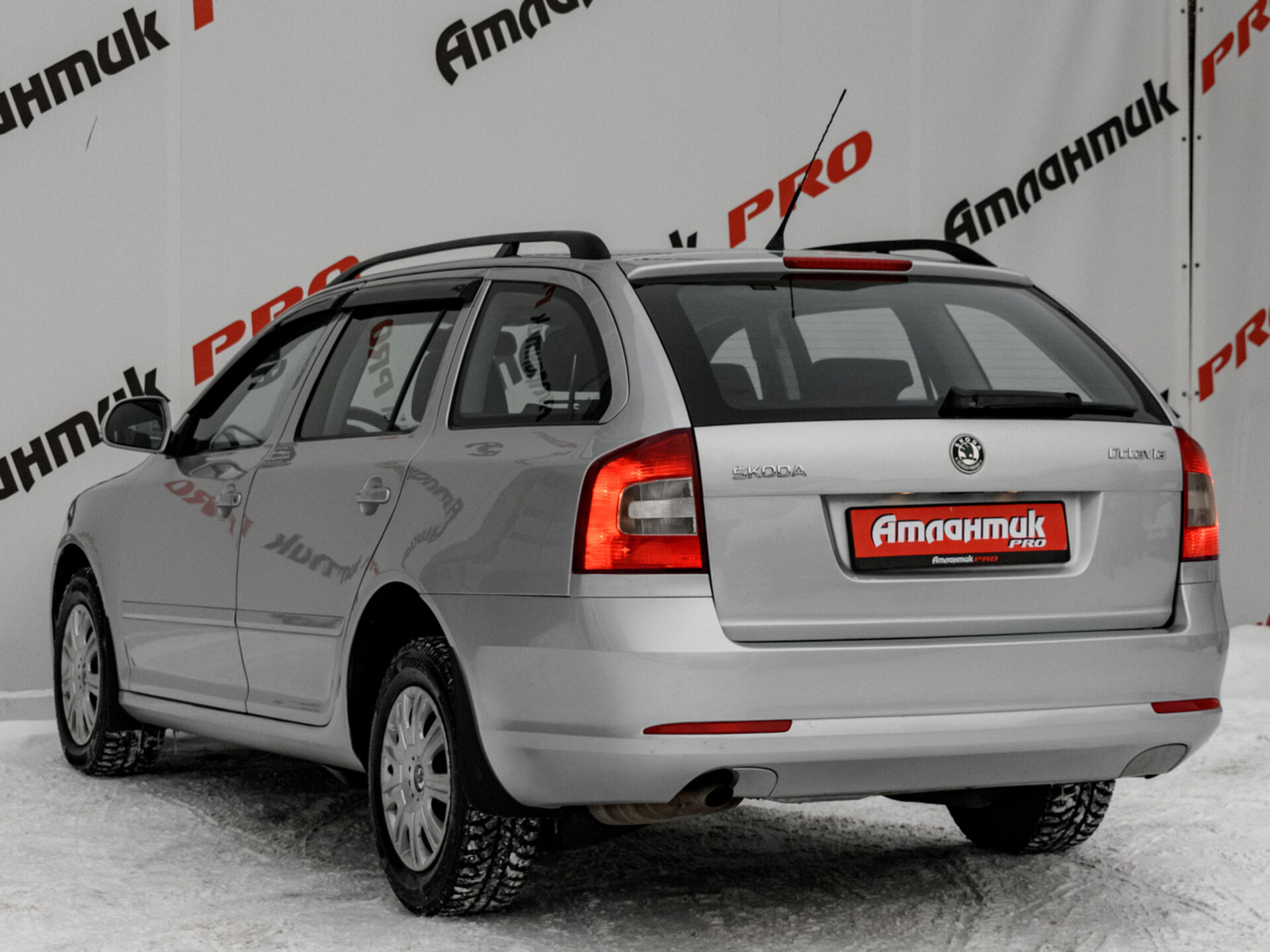 Купить Skoda Octavia 1.6 MT (102 л.с.), 2009 в Екатеренбурге