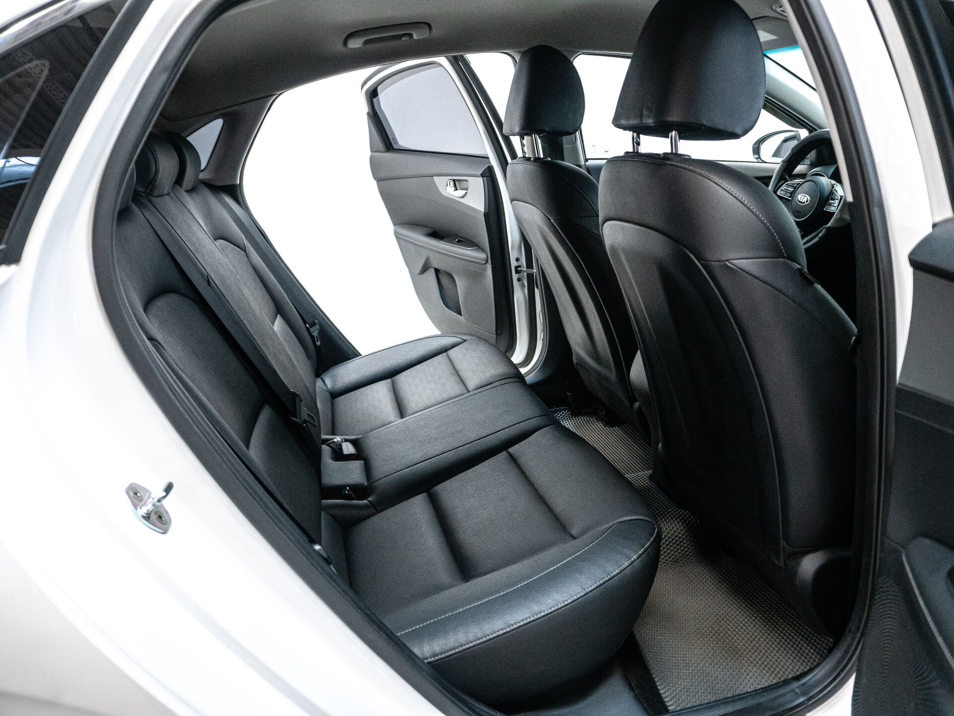Kia K3 2018 22