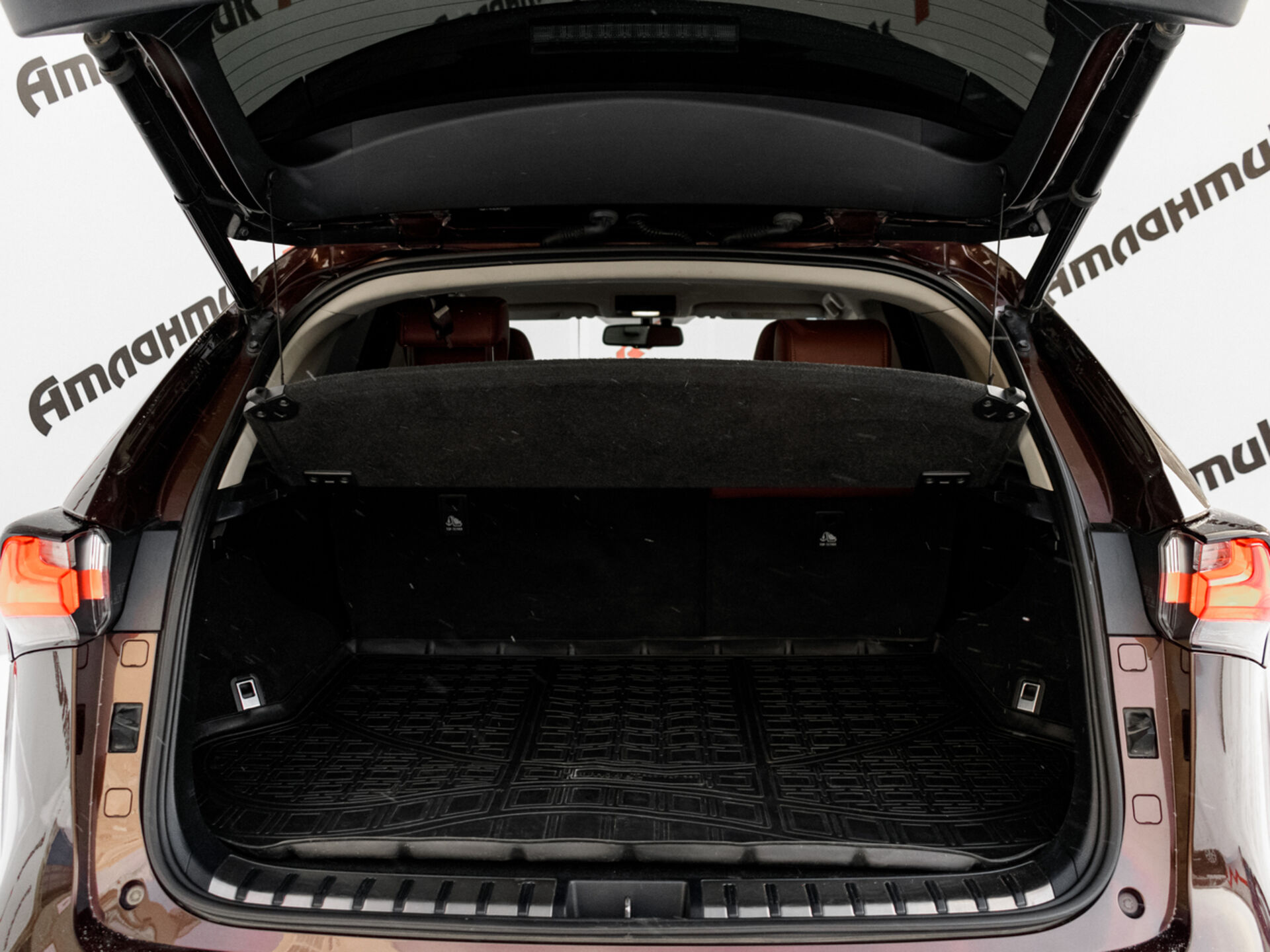 Купить Lexus NX 200 2.0 CVT (150 л.с.), 2017 в Екатеренбурге