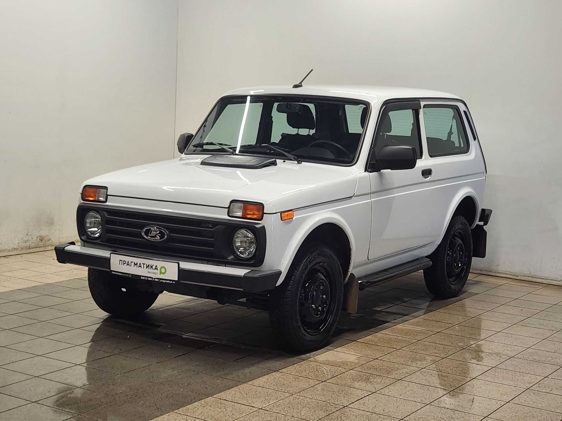 Lada Niva Legend