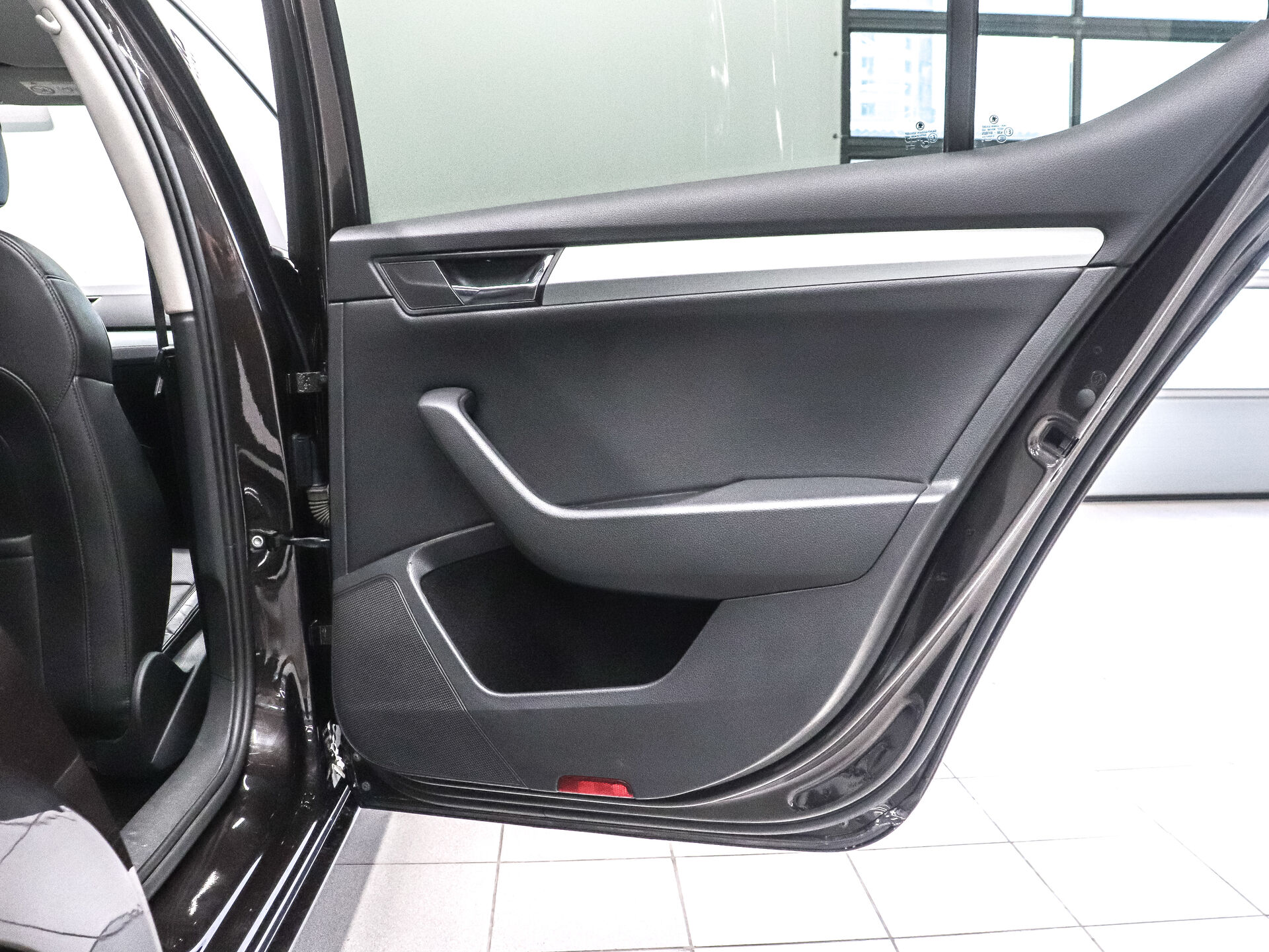 Skoda Superb 2018 25